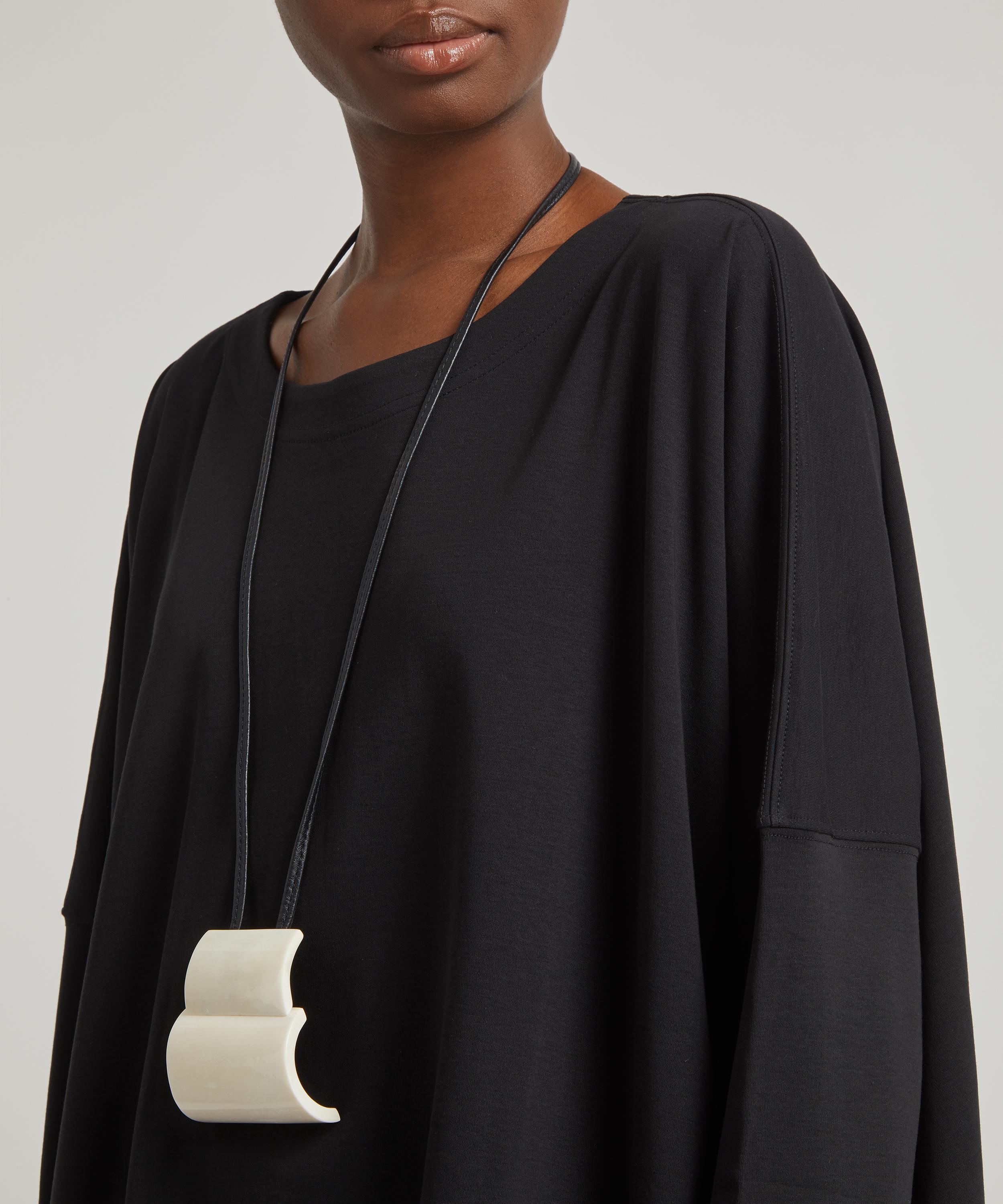 Eskandar - Round-Neck T-Shirt image number 4