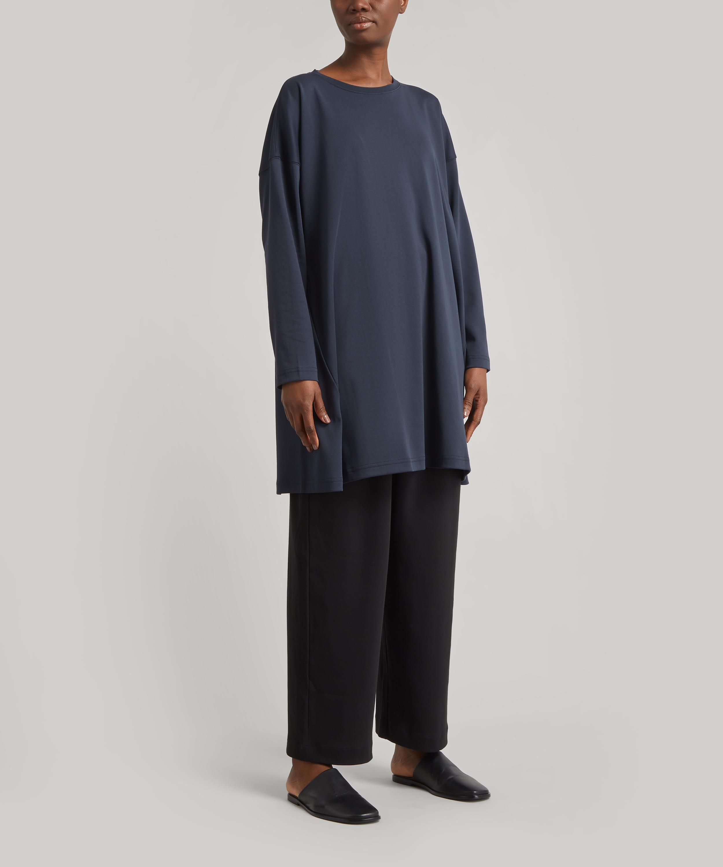 Eskandar - Side Panelled Round Neck T-Shirt image number 2