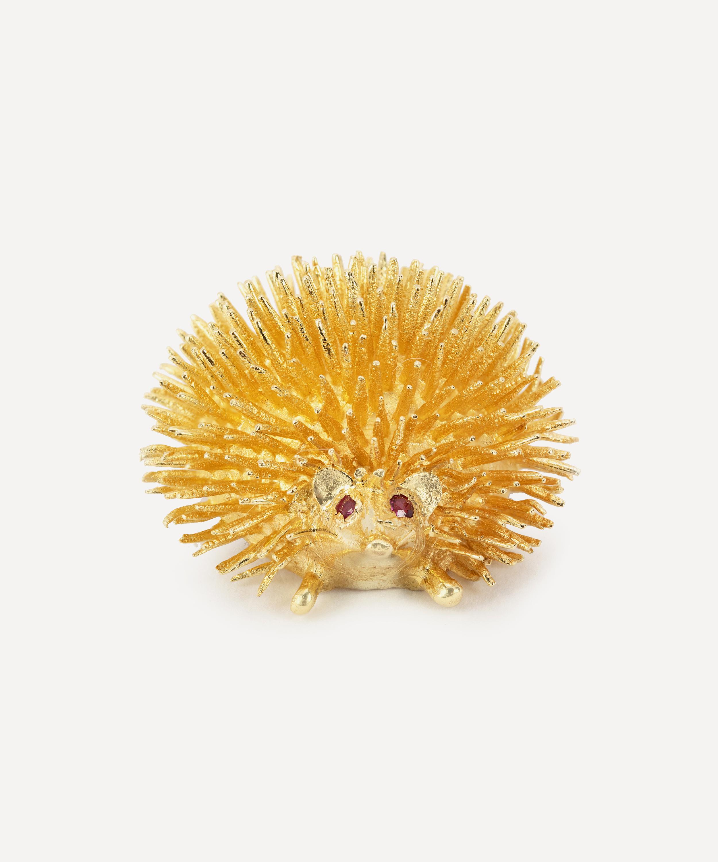 Kojis - 14ct Gold 1970s Ruby Hedgehog Brooch image number 0