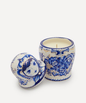 Vilshenko - Winter Doll Scented Candle 230g image number 2