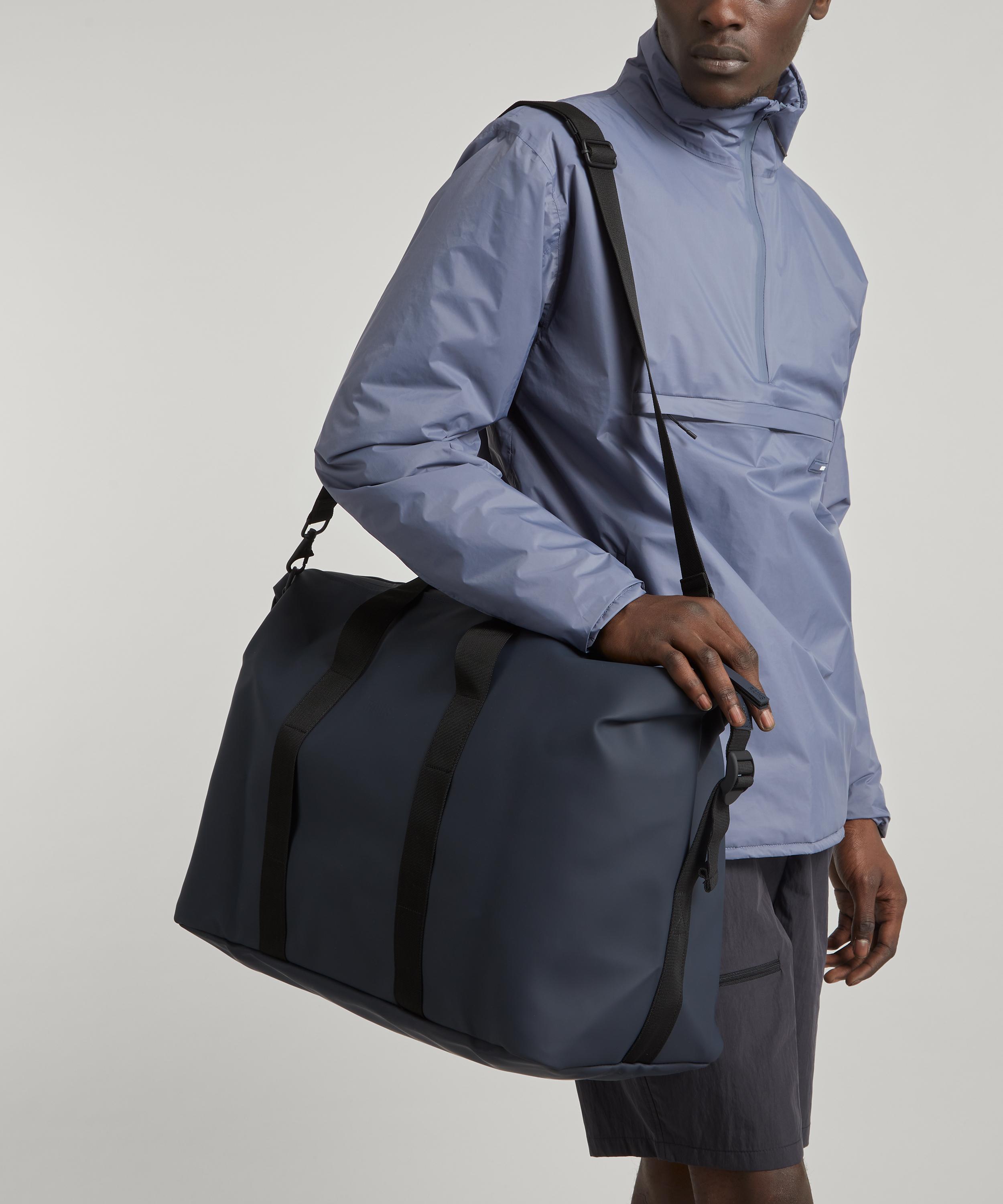 Rains weekend duffle discount bag