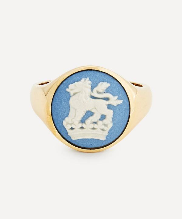Ferian - 9ct Gold Wedgwood Lion and Crown Round Signet Ring image number 0