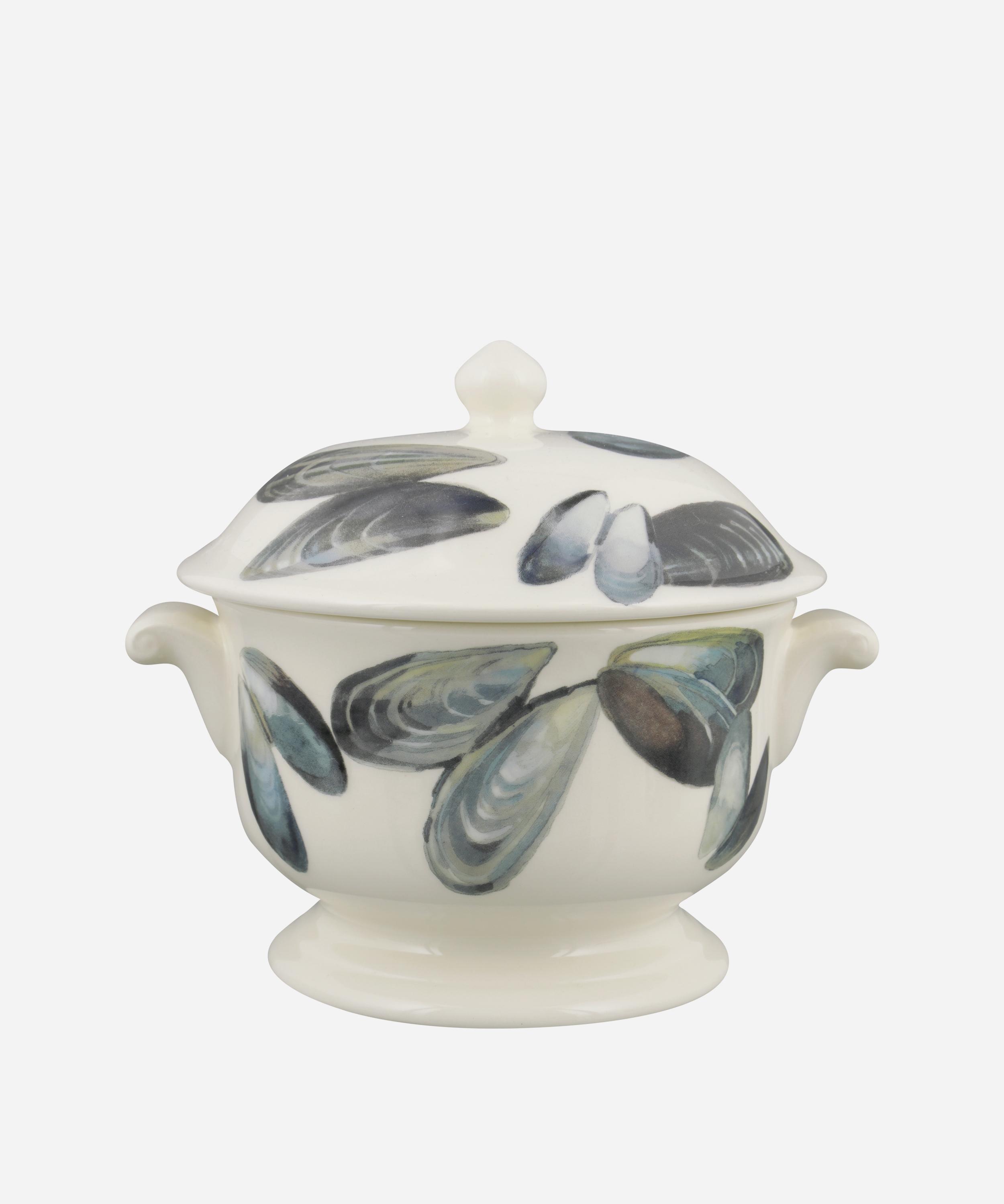 Emma Bridgewater - Mussels Small Tureen image number 0