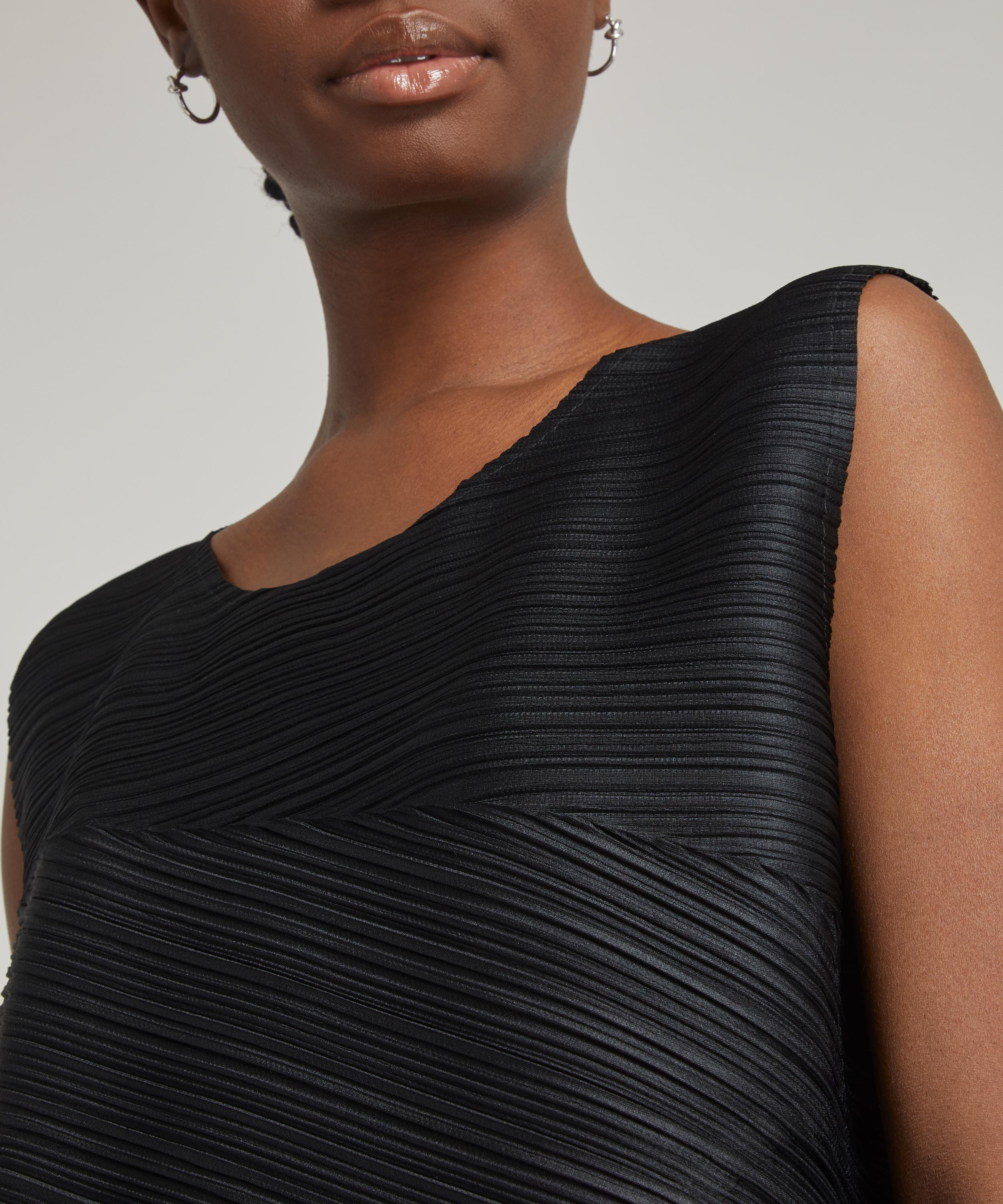 Pleats Please Issey Miyake - GLOW Pleated Sleeveless Top image number 4
