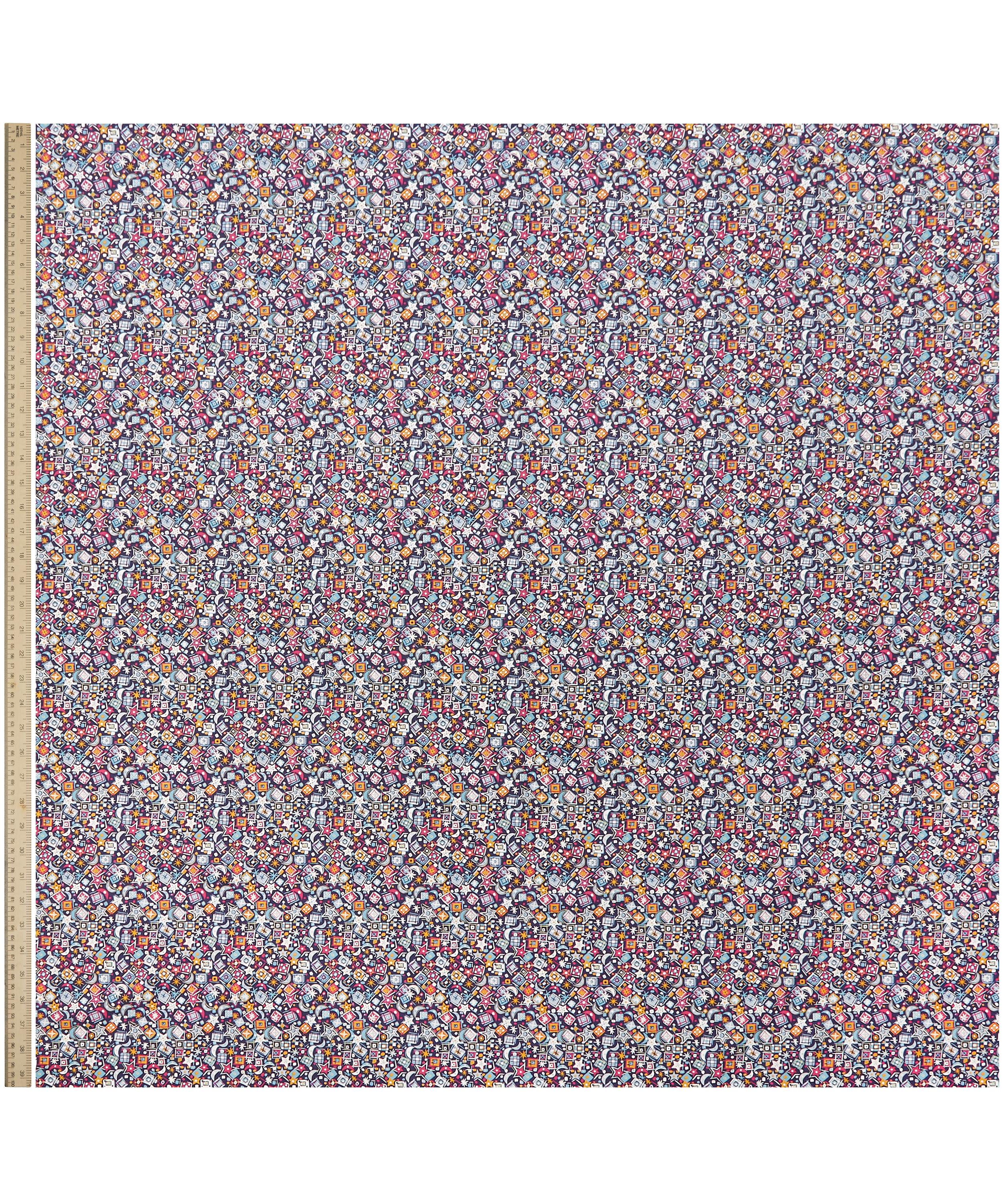 Liberty Fabrics - Christmas Charm Lasenby Quilting Cotton image number 2