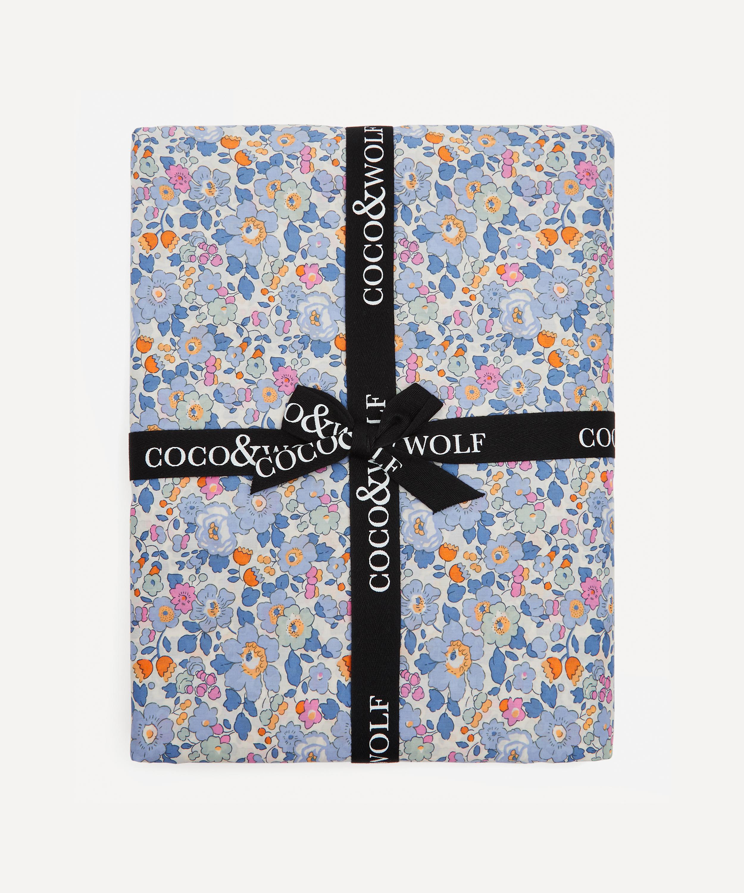 Coco & Wolf - Betsy Lavender King Duvet Cover Set image number 2