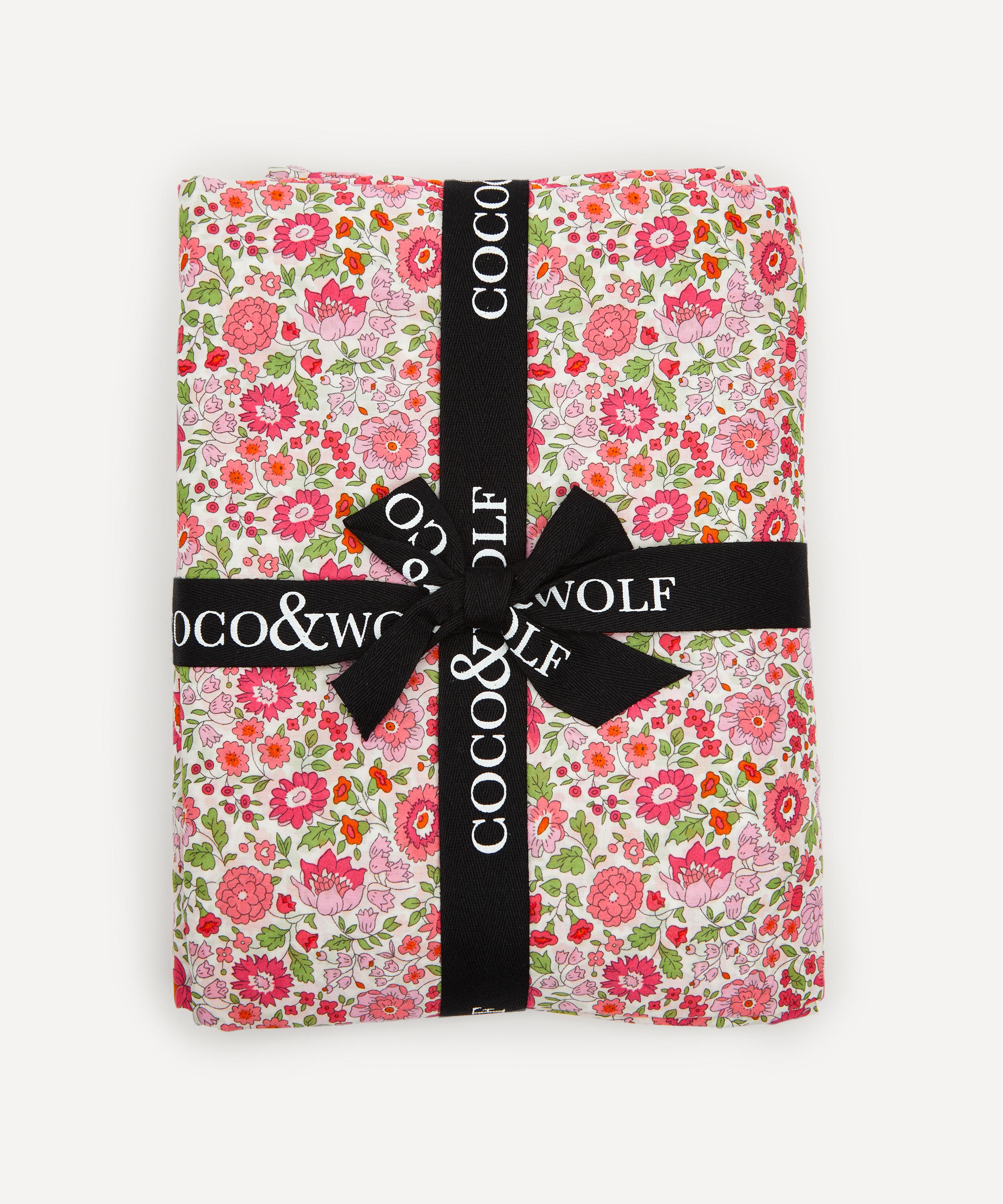 Coco & Wolf - D’Anjo Pink Silk Pillowcases Set of Two image number 3