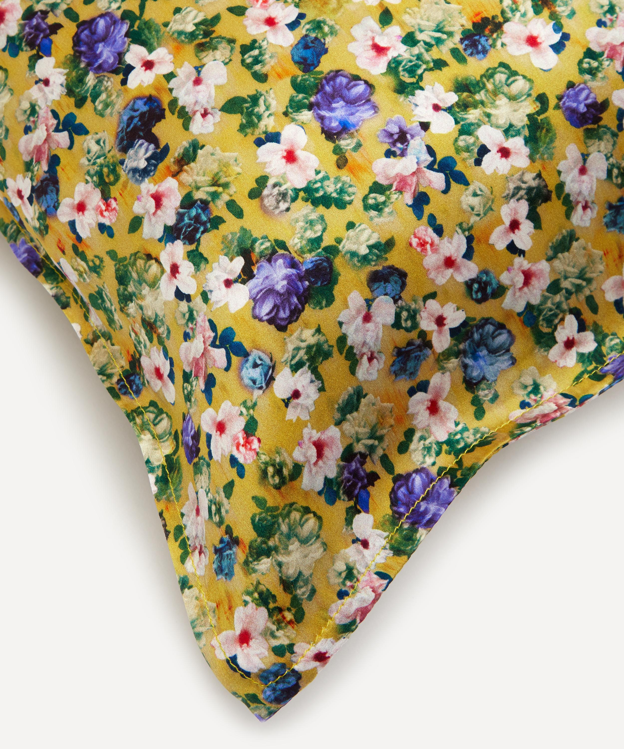Coco & Wolf - Encore Honey Silk Pillowcases Set of Two image number 1