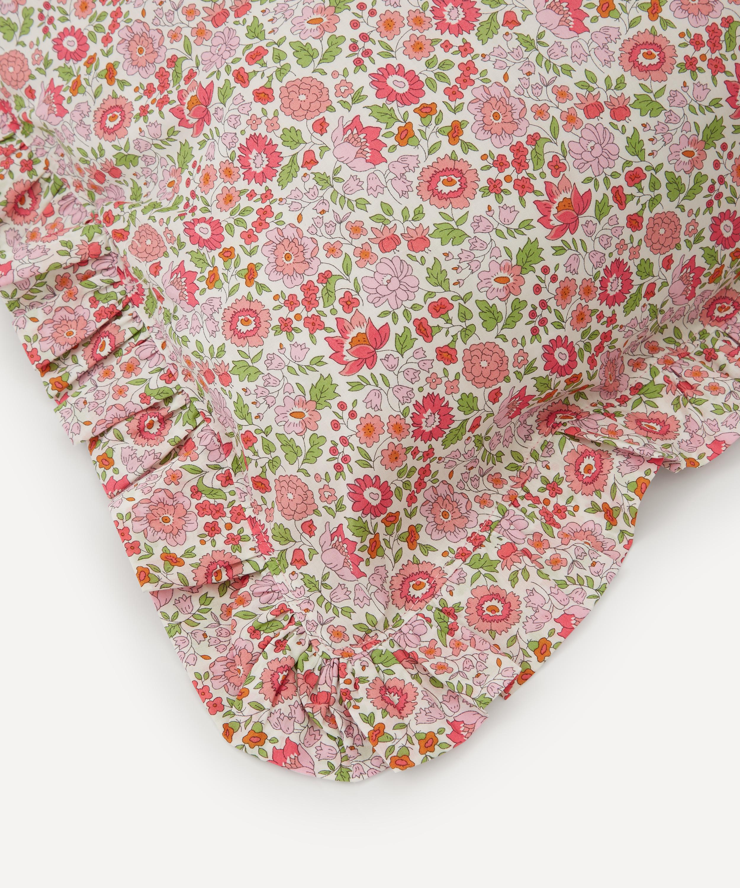 Coco & Wolf - D’Anjo Pink Frill Edge Pillowcases Set of Two image number 2