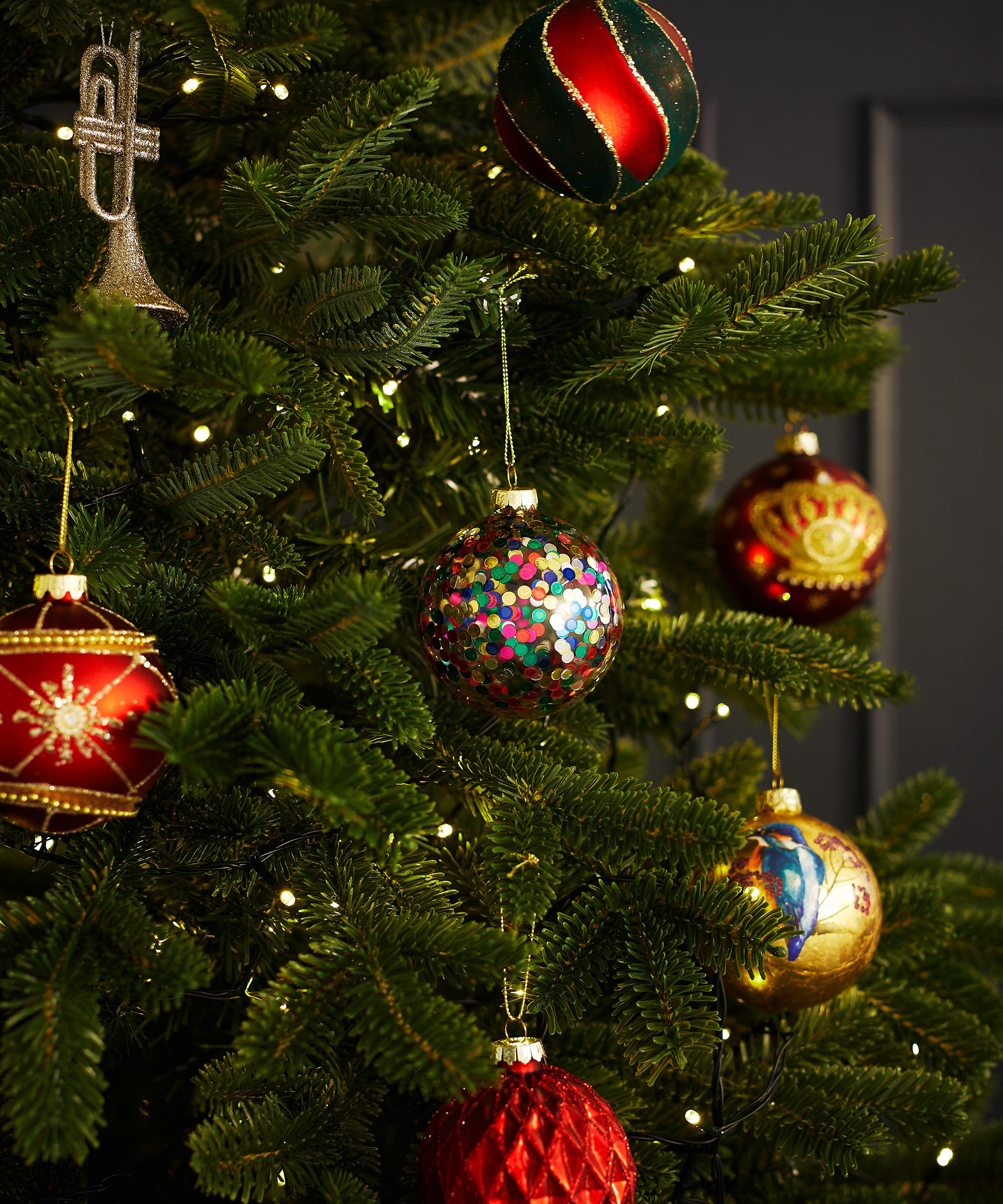 Christmas - Clear Glass Sequin Bauble image number 1