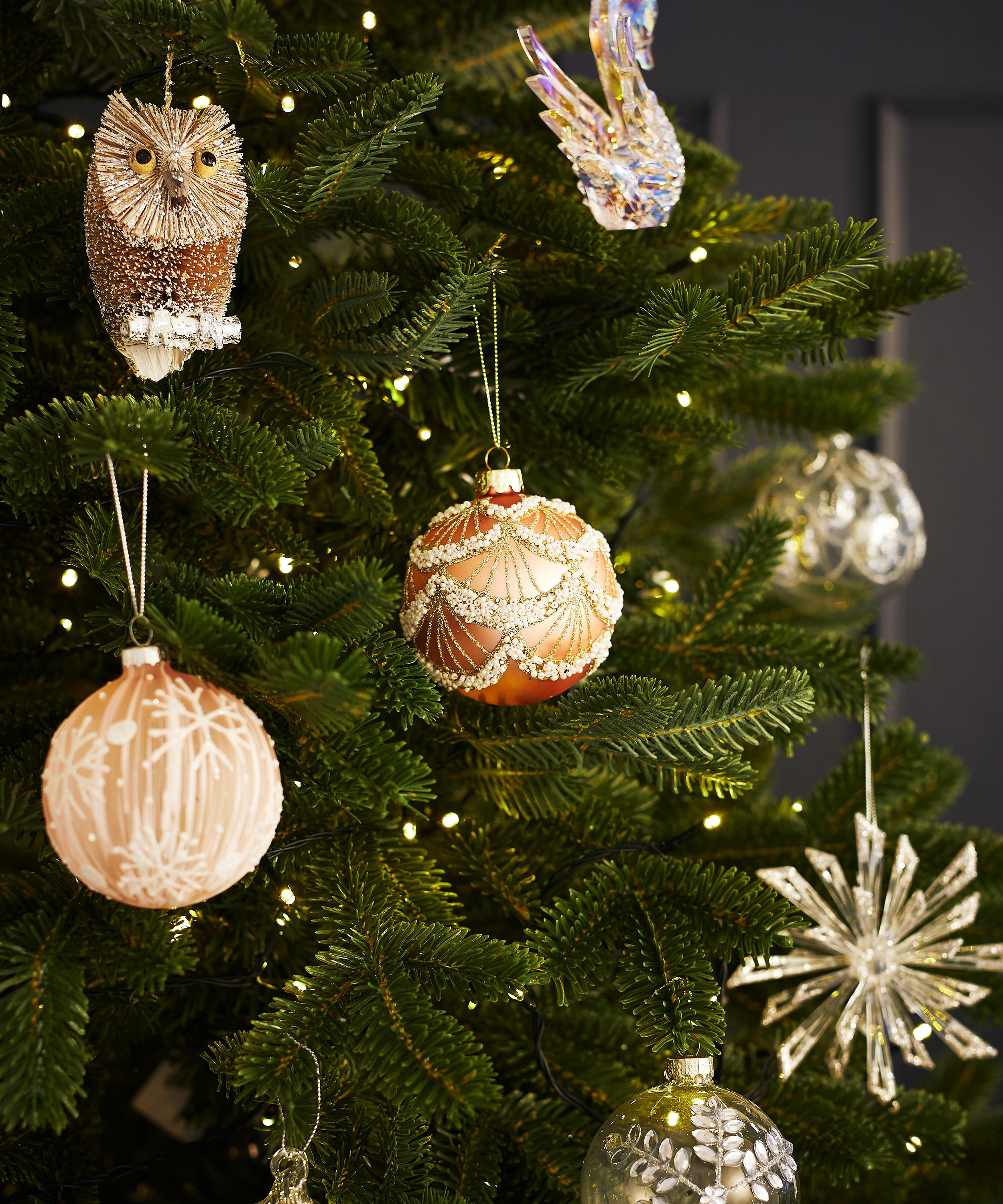 Christmas - Glass Beaded Bauble image number 1