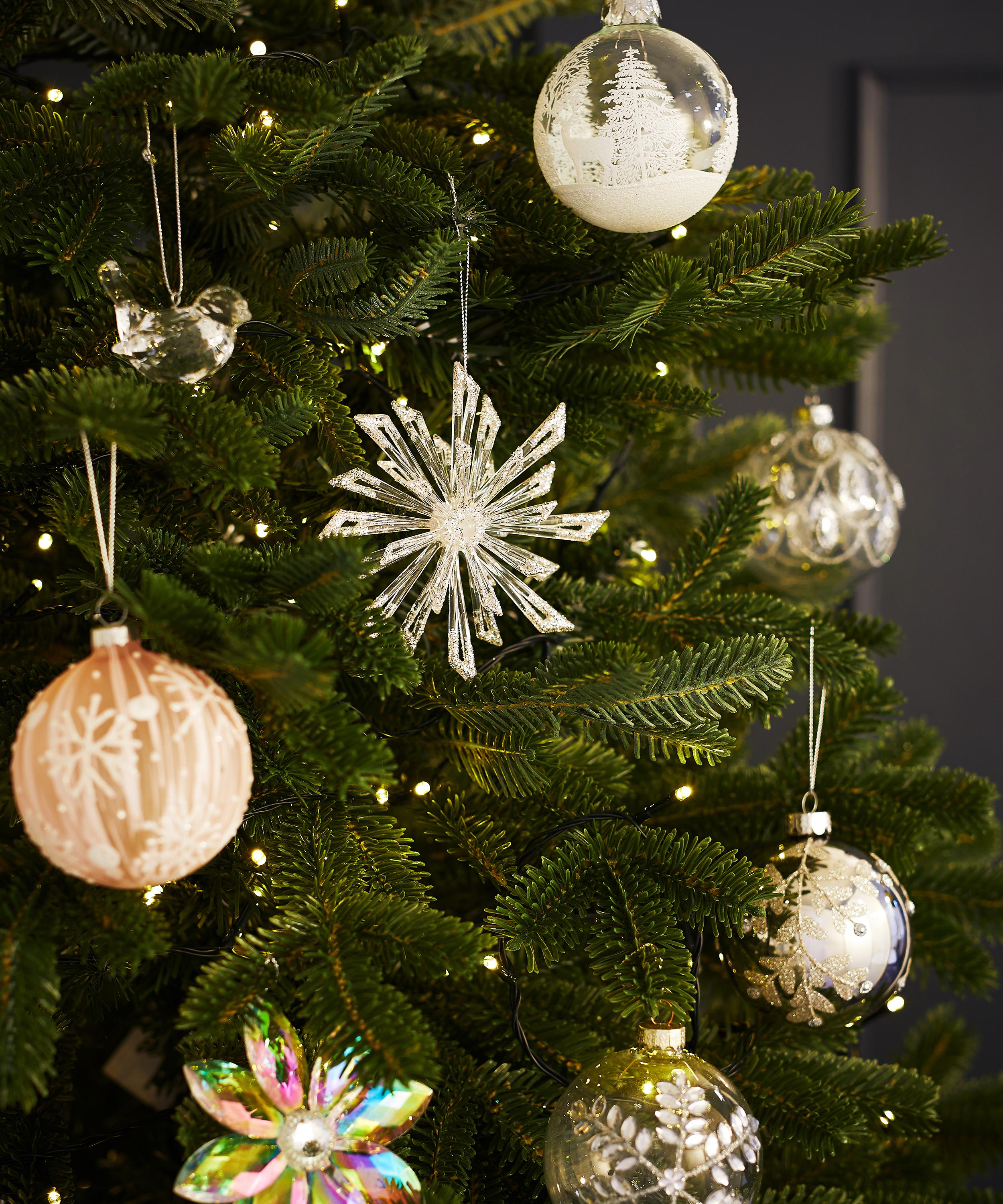 Christmas - Starburst Ornament image number 1