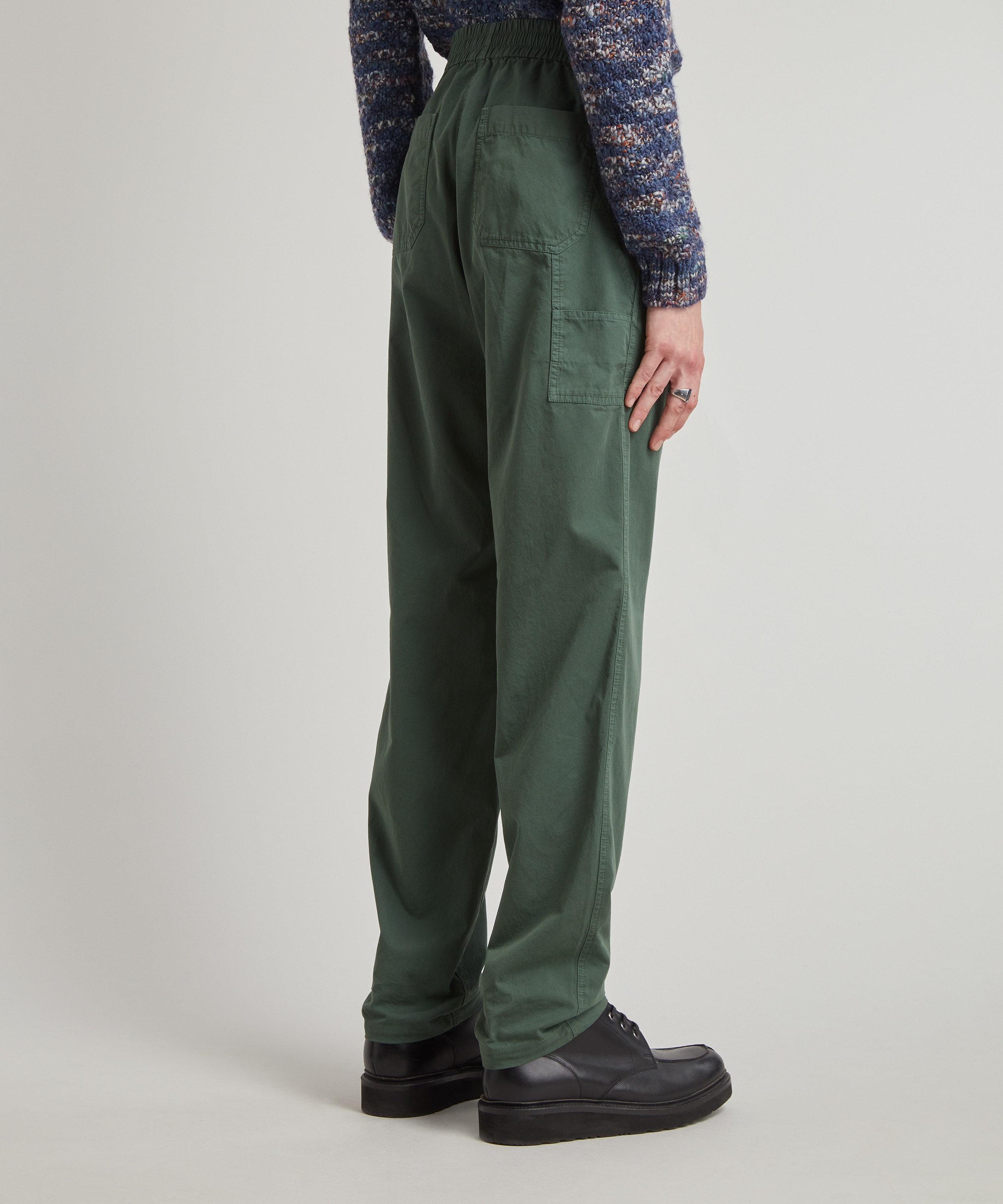 A.P.C. Men's Chuck Elasticated Waistband Pants in Green