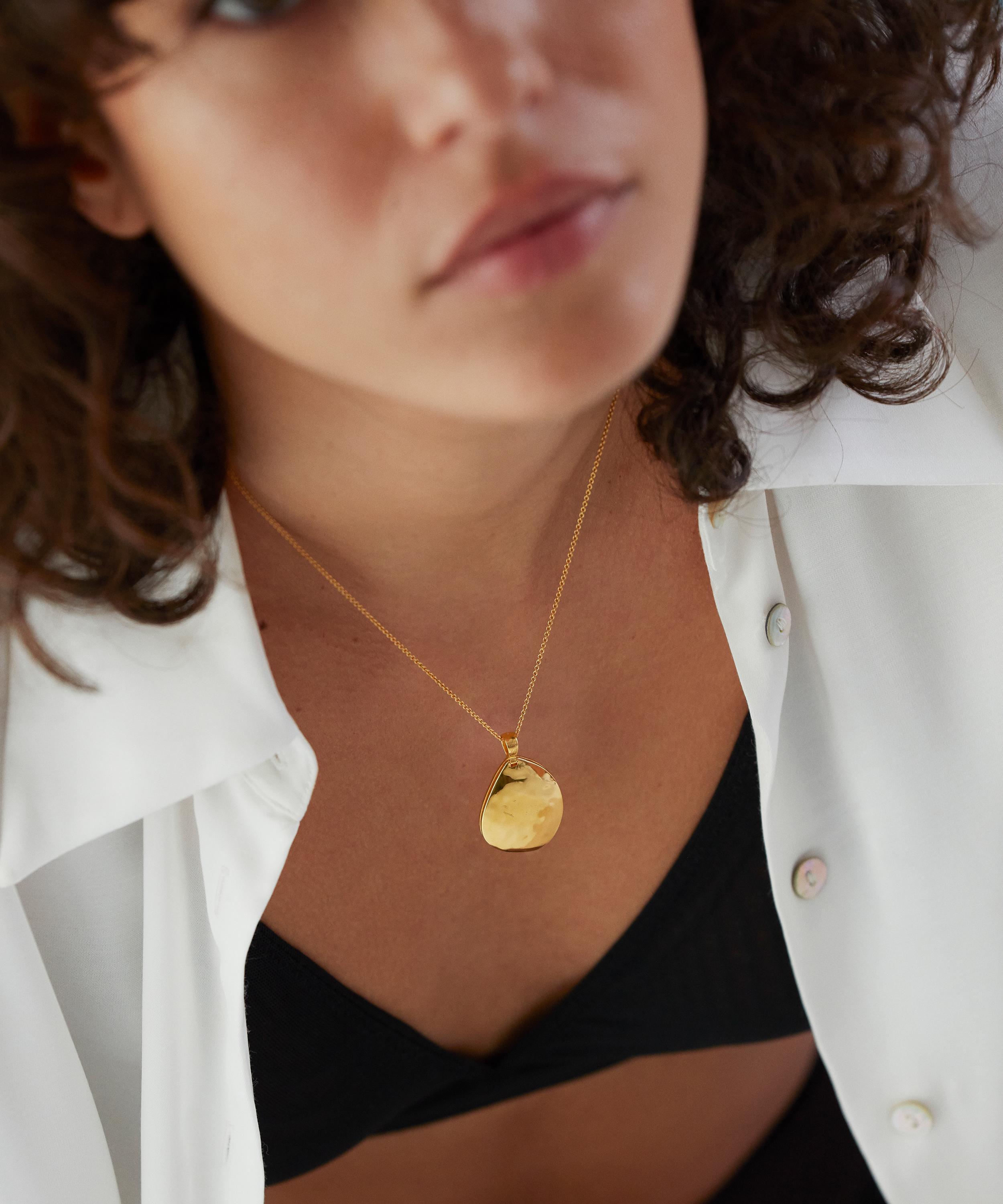 Monica Vinader - 18ct Gold Plated Vermeil Silver Deia Pebble Locket Pendant image number 1