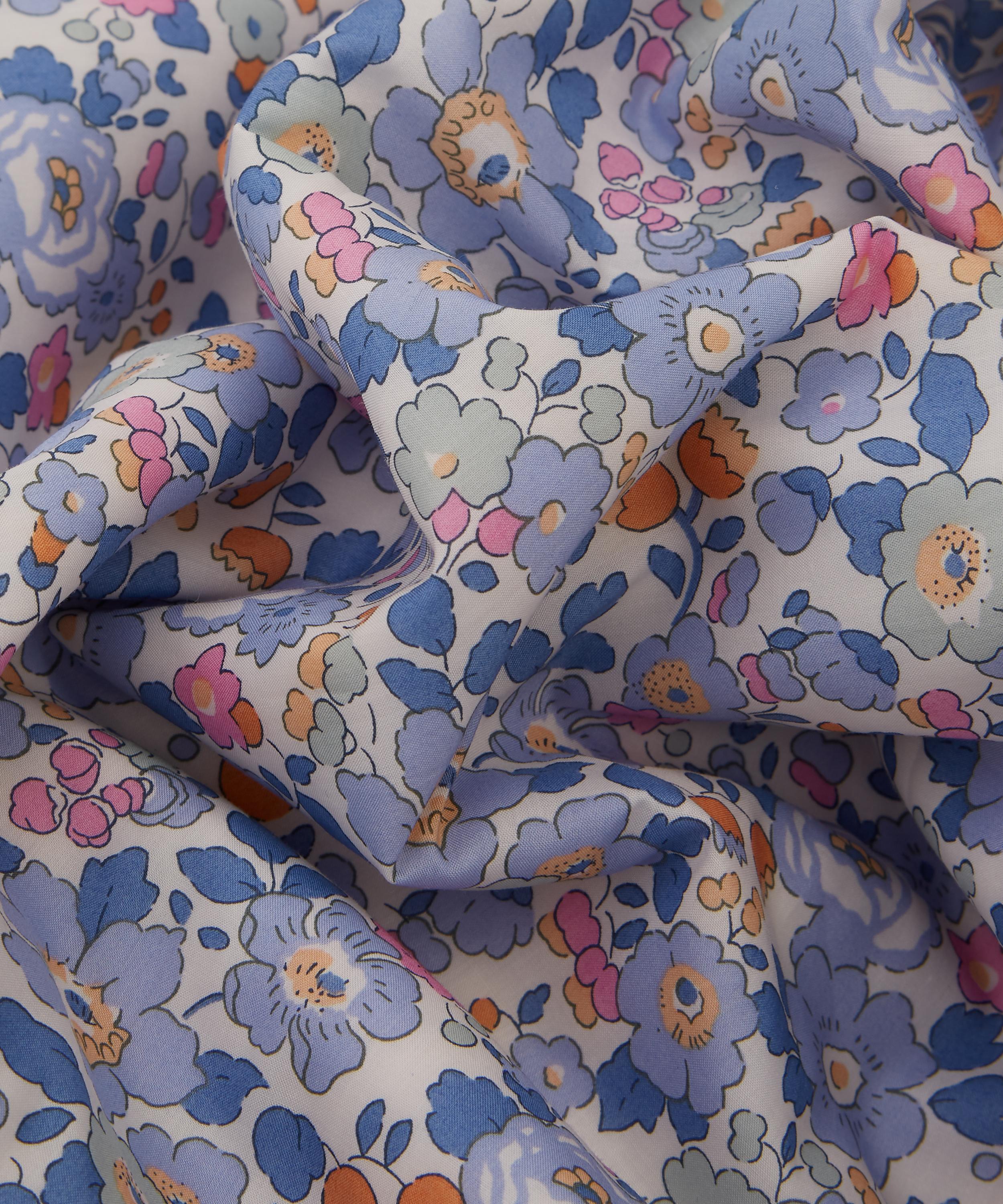 Coco & Wolf - Betsy Lavender and Clementina Single Stitch Border Bedspread image number 3