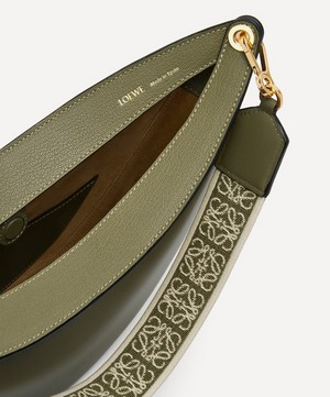 Loewe - Luna Leather Shoulder Bag image number 3