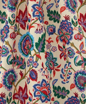 Liberty Fabrics - Tapestry Tree Organic Tana Lawn™ Cotton image number 2