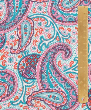 Liberty Fabrics - Pasha’s Paisley Organic Tana Lawn™ Cotton image number 4