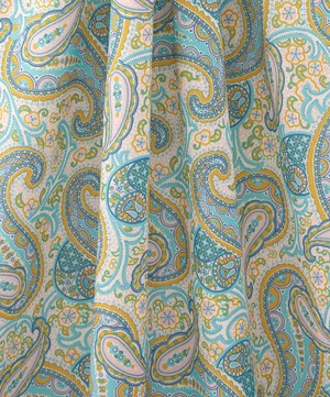 Liberty Fabrics - Pasha’s Paisley Organic Tana Lawn™ Cotton image number 2