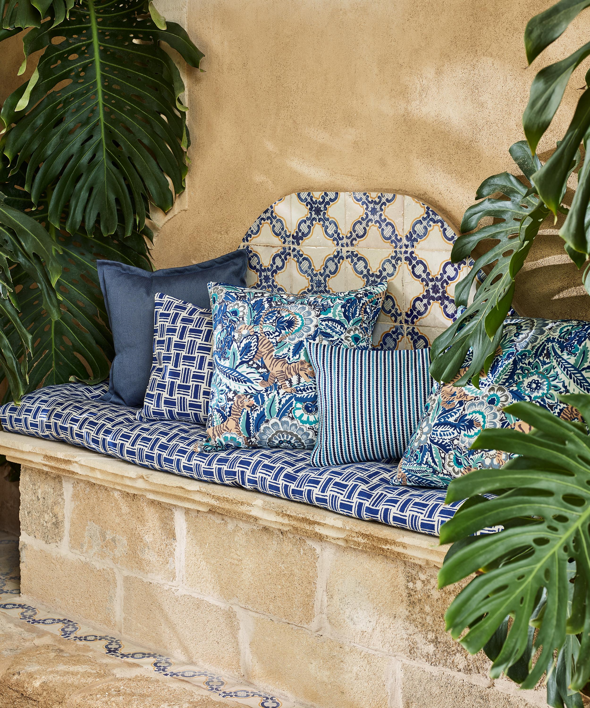 Liberty Interiors - Arbor Penhurst in Lapis – Outdoor image number 1