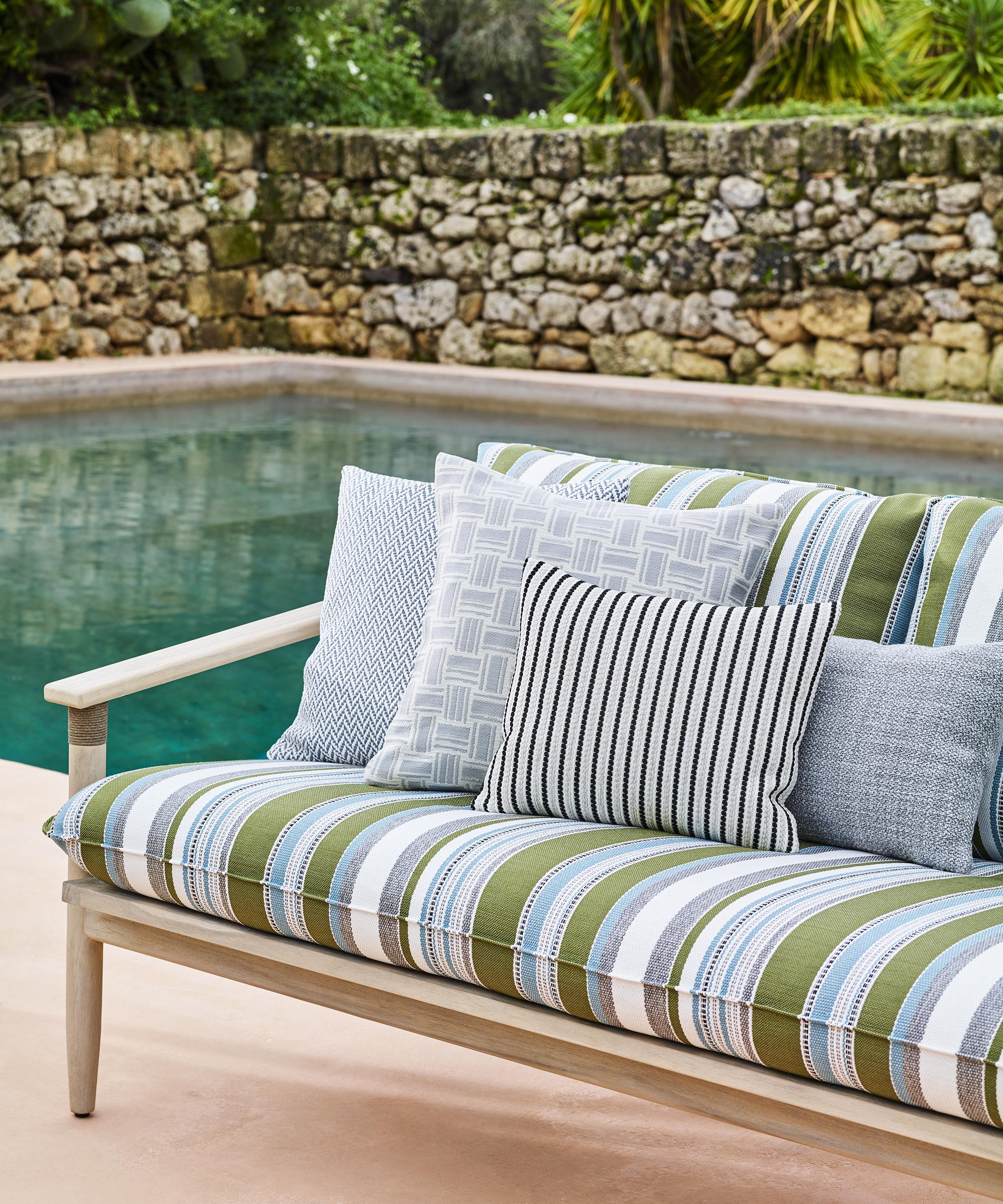 Liberty Interiors - Cabana Stripe Dixster in Pewter – Outdoor image number 1