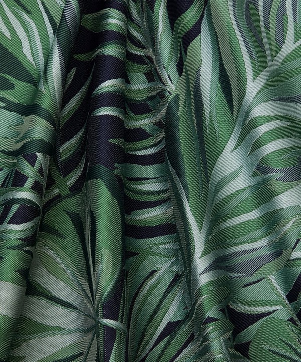 Liberty Interiors - Chile Palm Lovell Jacquard in Jade – Outdoor image number 3