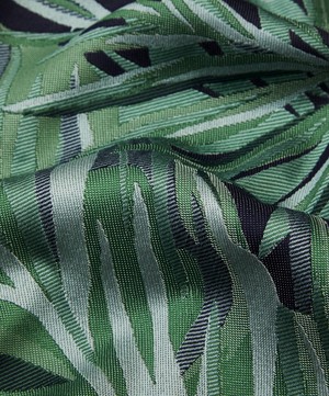 Liberty Interiors - Chile Palm Lovell Jacquard in Jade – Outdoor image number 4