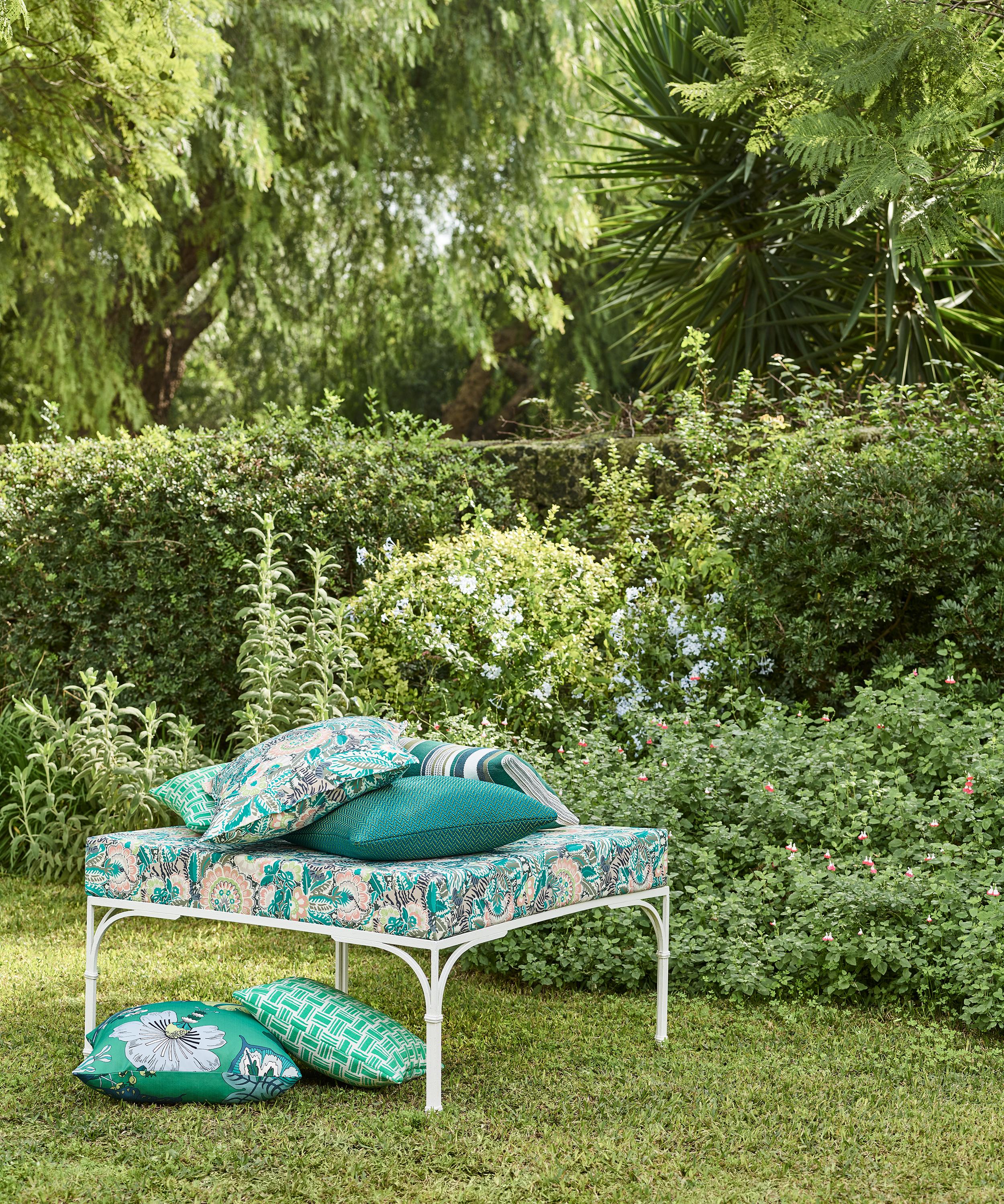 Liberty Interiors - Grand Milo Majorelle in Jade – Outdoor image number 1