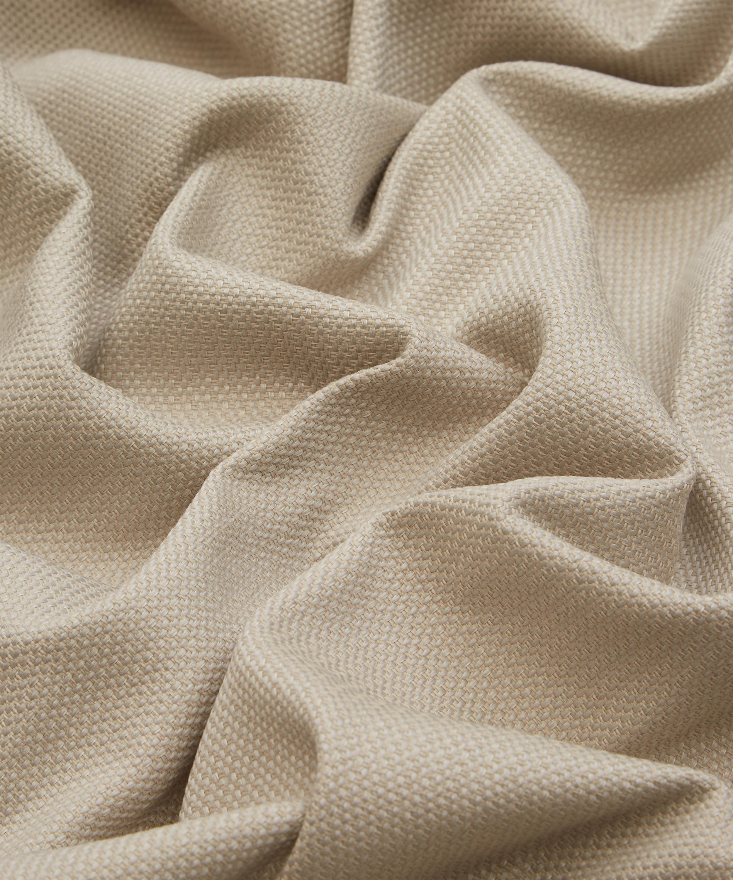 Liberty Interiors - Tempera Marwood in Cardoon &ndash; Outdoor image number 4