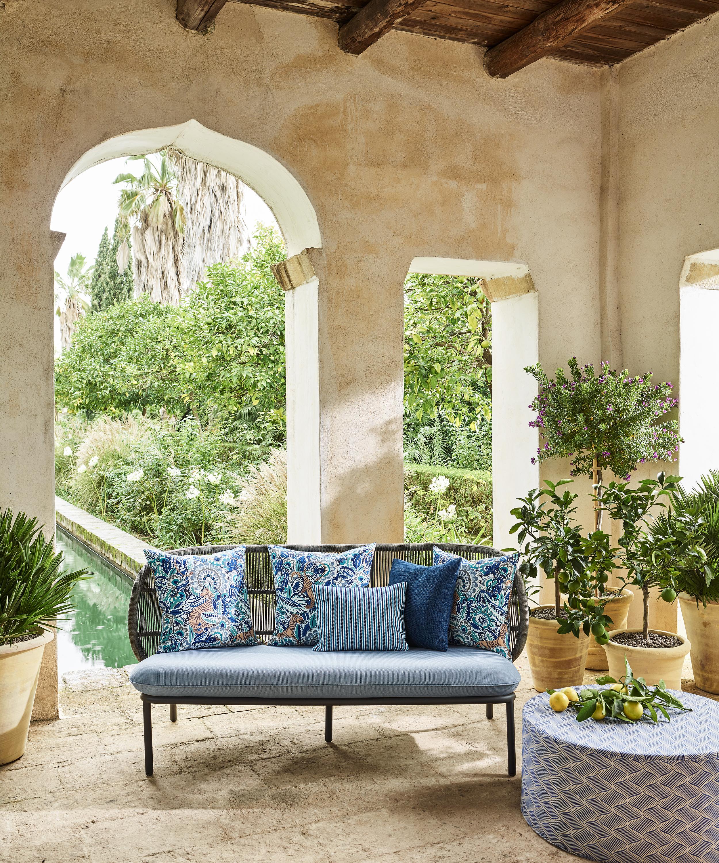 Liberty Interiors - Tempera Marwood in Nigella – Outdoor image number 1