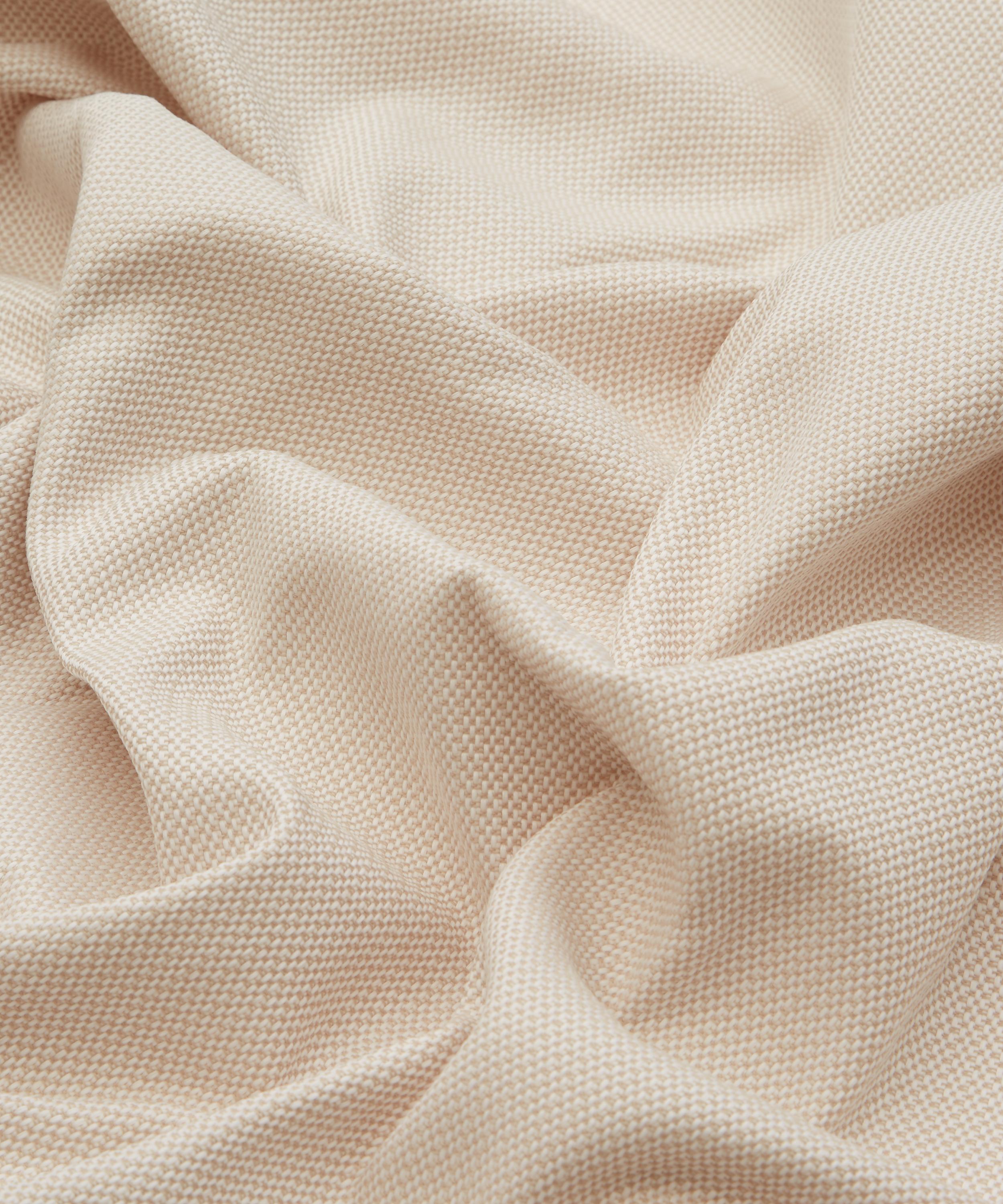 Liberty Interiors - Tempera Marwood in Willow &ndash; Outdoor image number 4