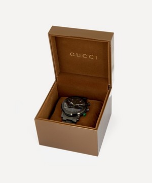 Designer Vintage - Turn of the Century Gucci G-Chrono Black Metal Watch image number 4