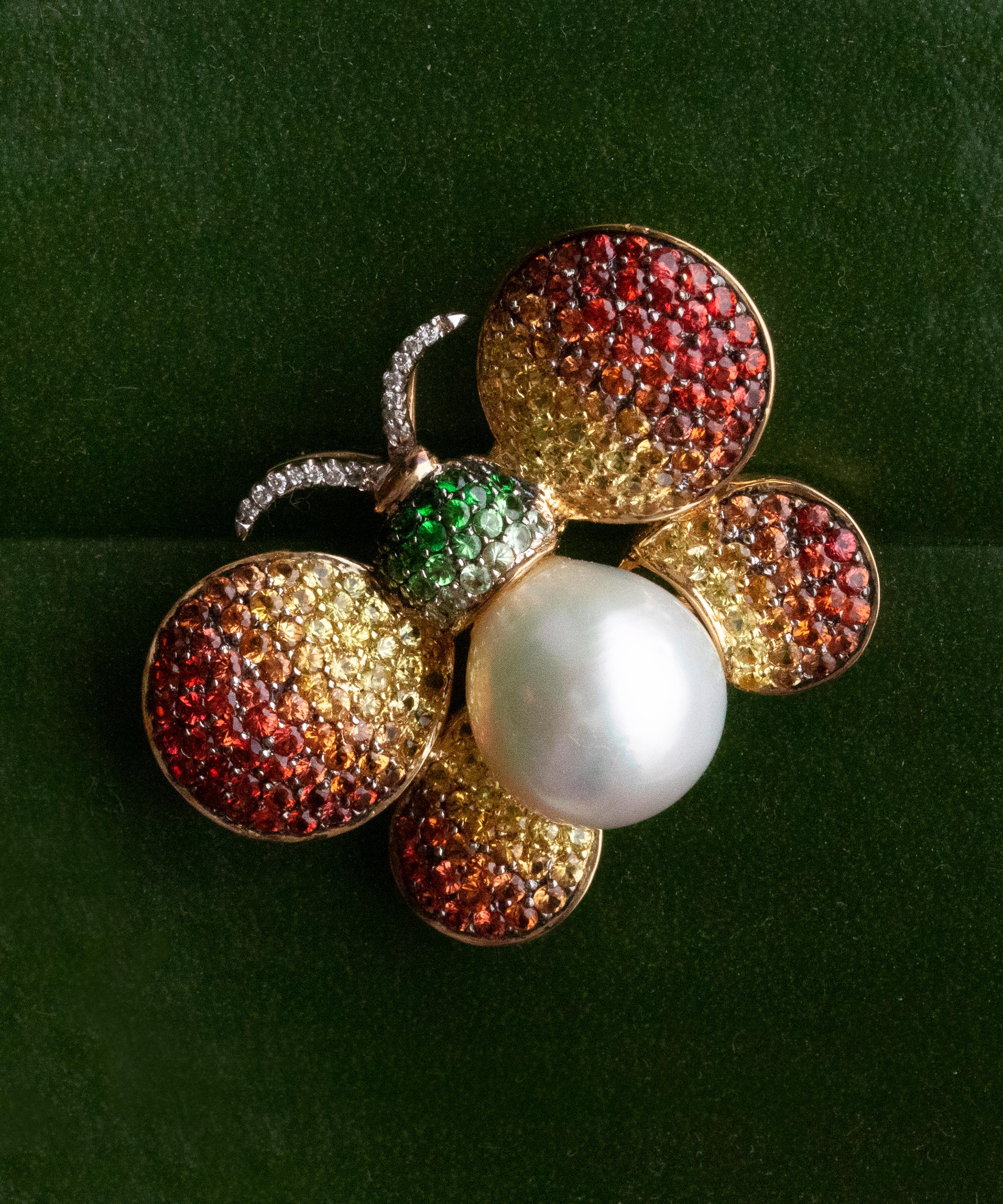 Kojis - 18ct Gold South Sea Pearl and Sapphire Butterfly Brooch image number 4