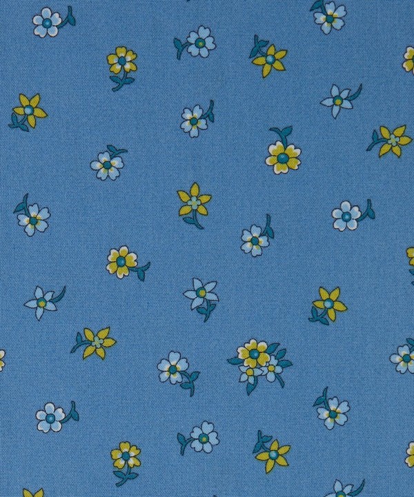 Liberty Fabrics - Hampton Sprig Lasenby Cotton image number null