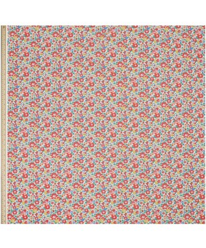 Liberty Fabrics - Betsy Star Tana Lawn™ Cotton image number 1