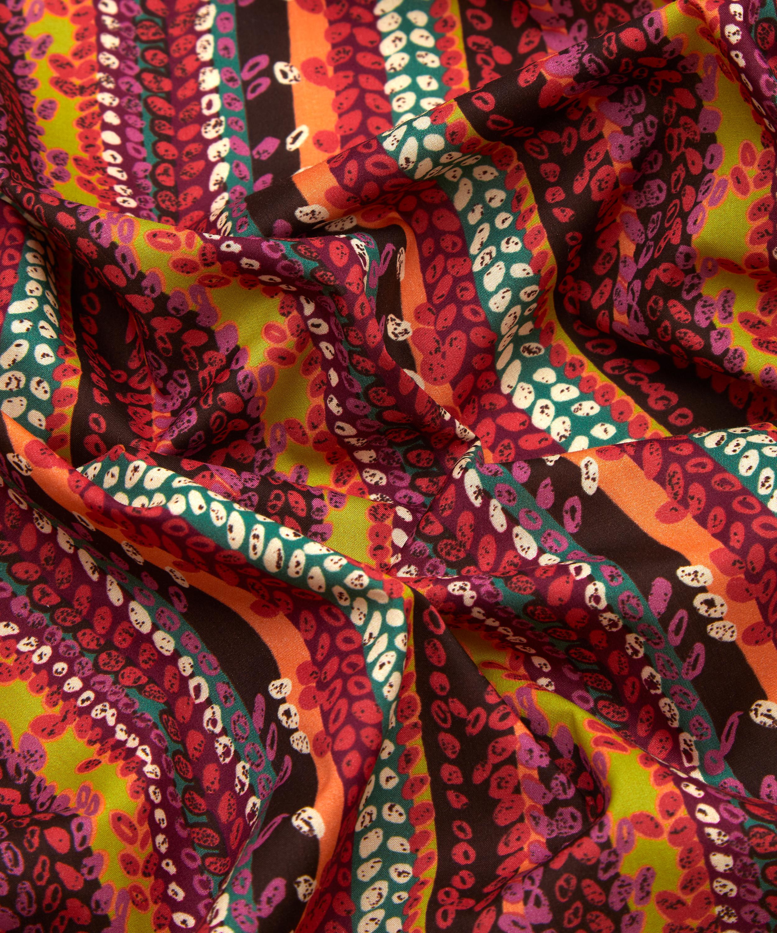 Liberty Fabrics - Tepeaca Study Tana Lawn™ Cotton image number 3