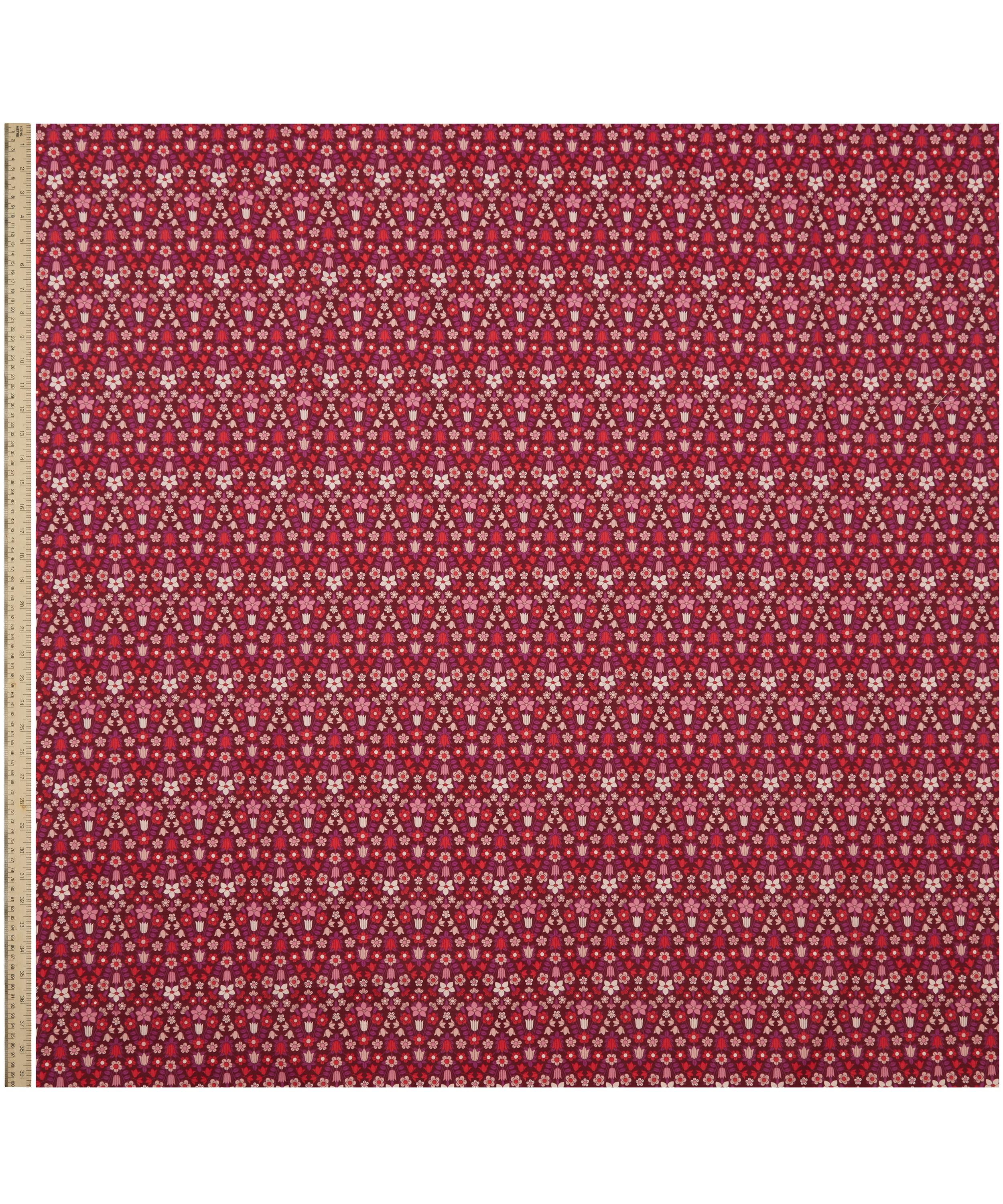 Liberty Fabrics - Hampstead Meadow Lasenby Quilting Cotton image number 1
