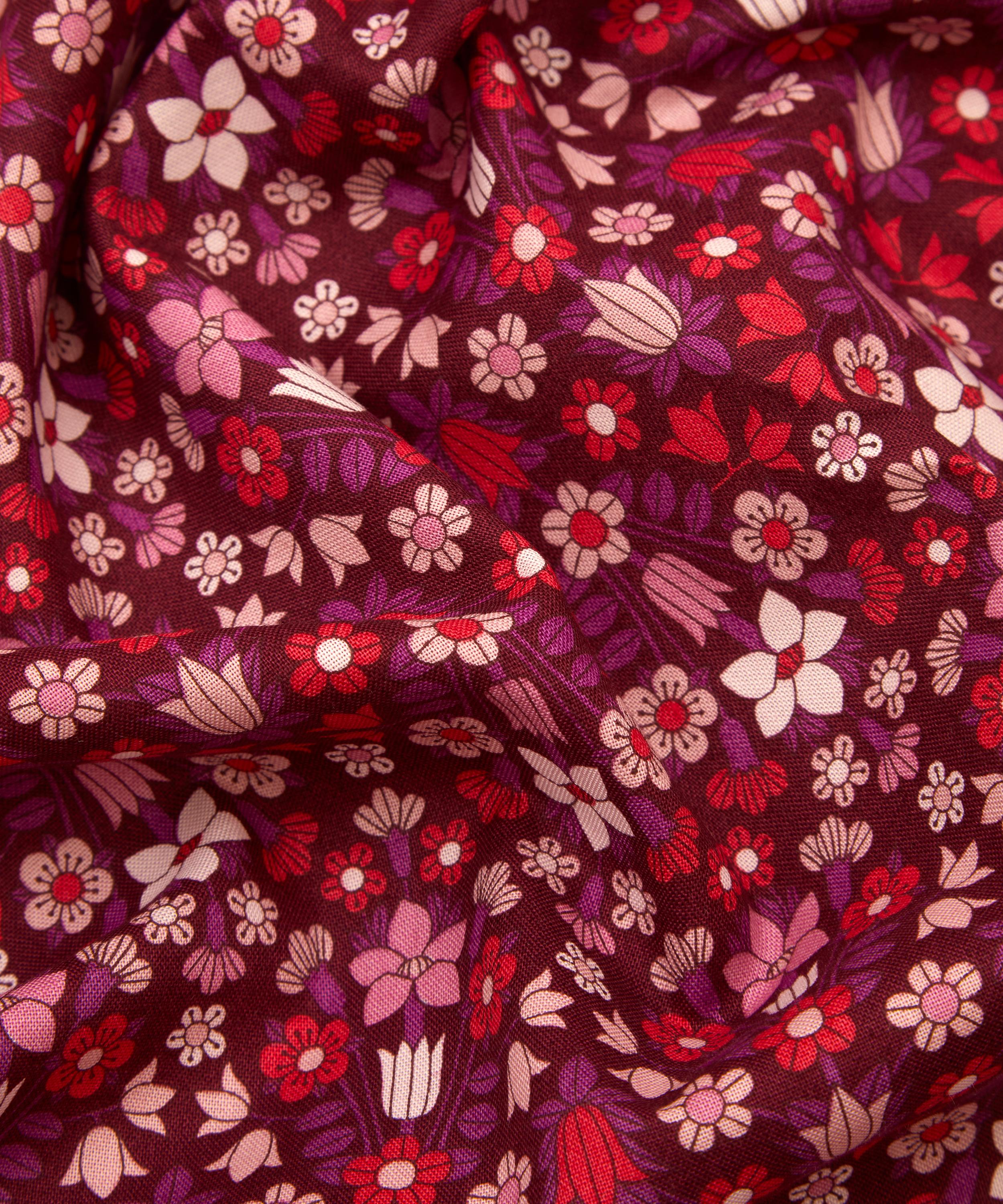 Liberty Fabrics - Hampstead Meadow Lasenby Quilting Cotton image number 3