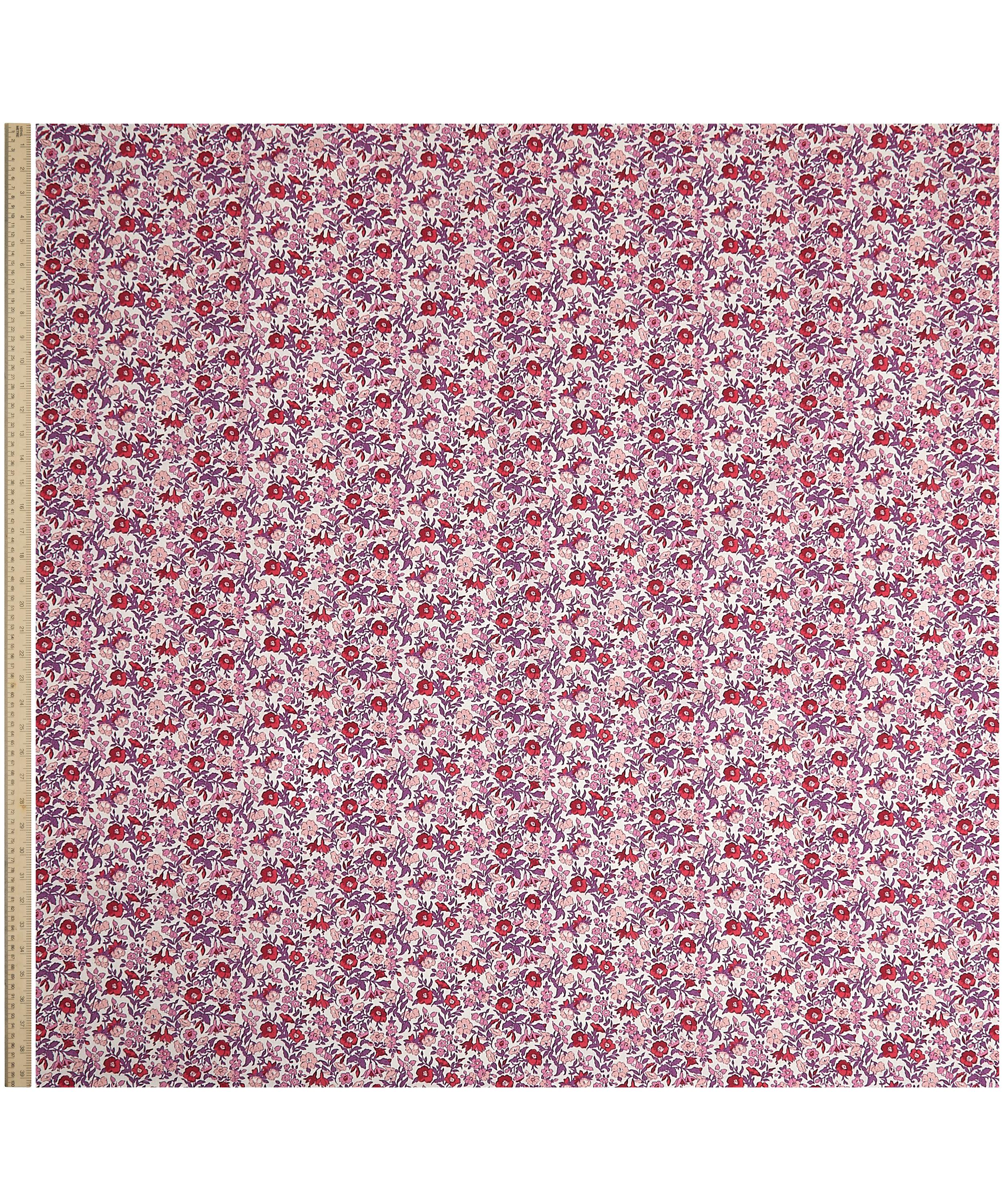 Liberty Fabrics - Mamie Flower Field Lasenby Quilting Cotton image number 1