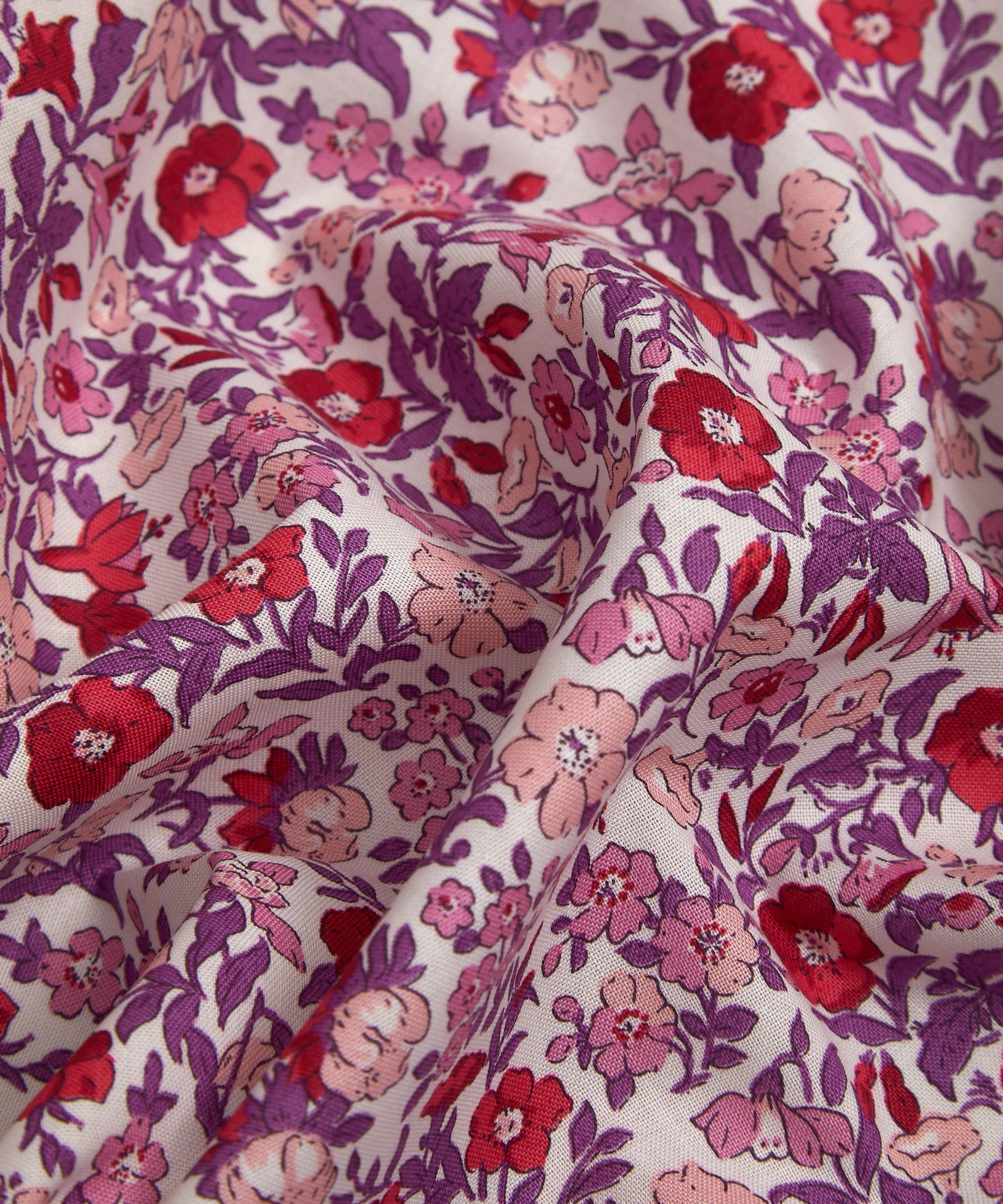 Liberty Fabrics - Mamie Flower Field Lasenby Quilting Cotton image number 3