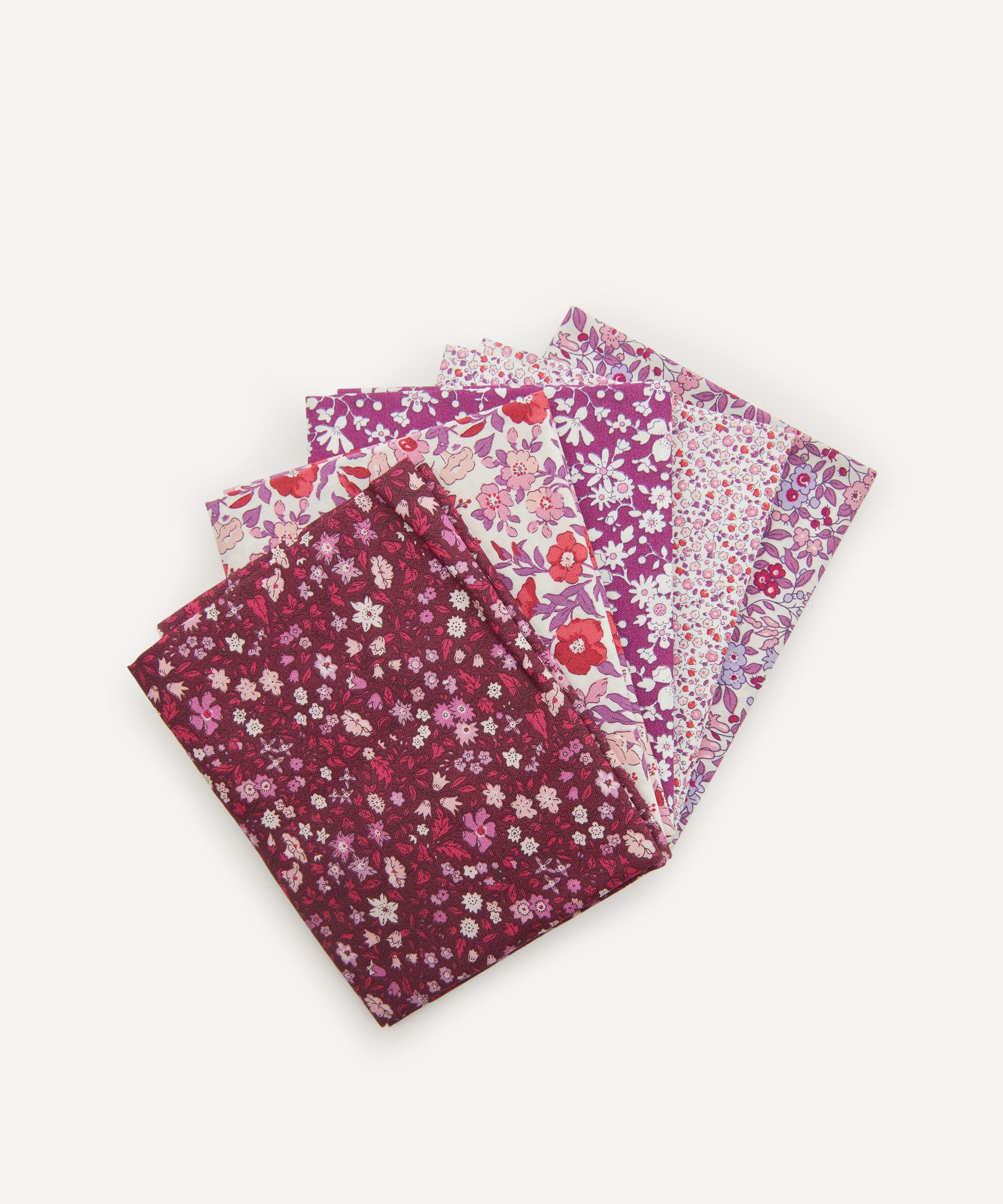 Liberty Fabrics - Flower Show Coastal Walk Lasenby Quilting Cotton Fat Quarters image number 1