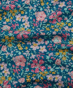 Liberty Fabrics - Botanist’s Bloom Lasenby Quilting Cotton image number 3