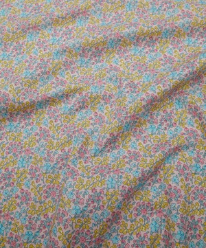 Liberty Fabrics - Campion Meadow Lasenby Quilting Cotton image number 3
