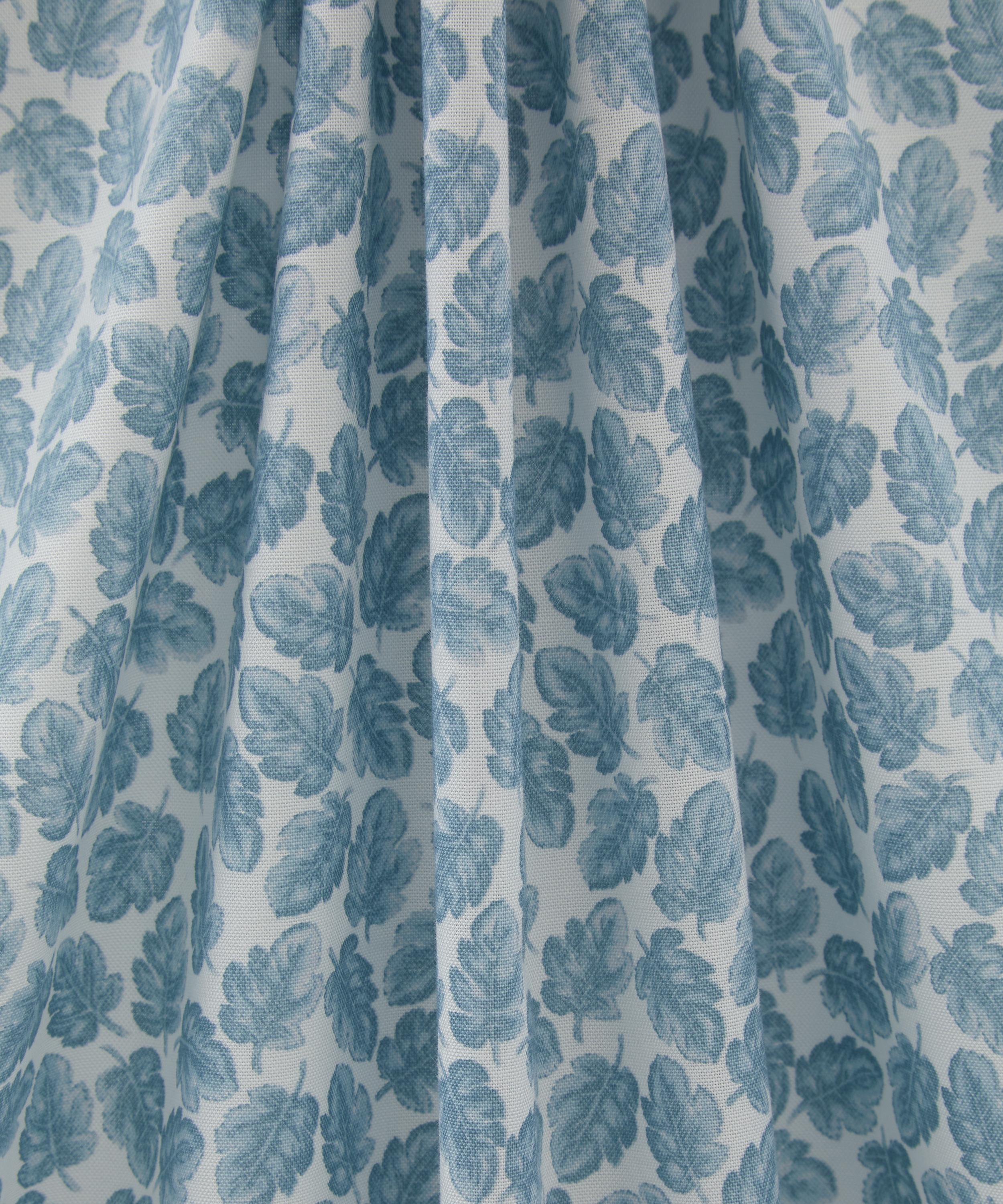 Liberty Fabrics - Canopy Lasenby Quilting Cotton image number 2