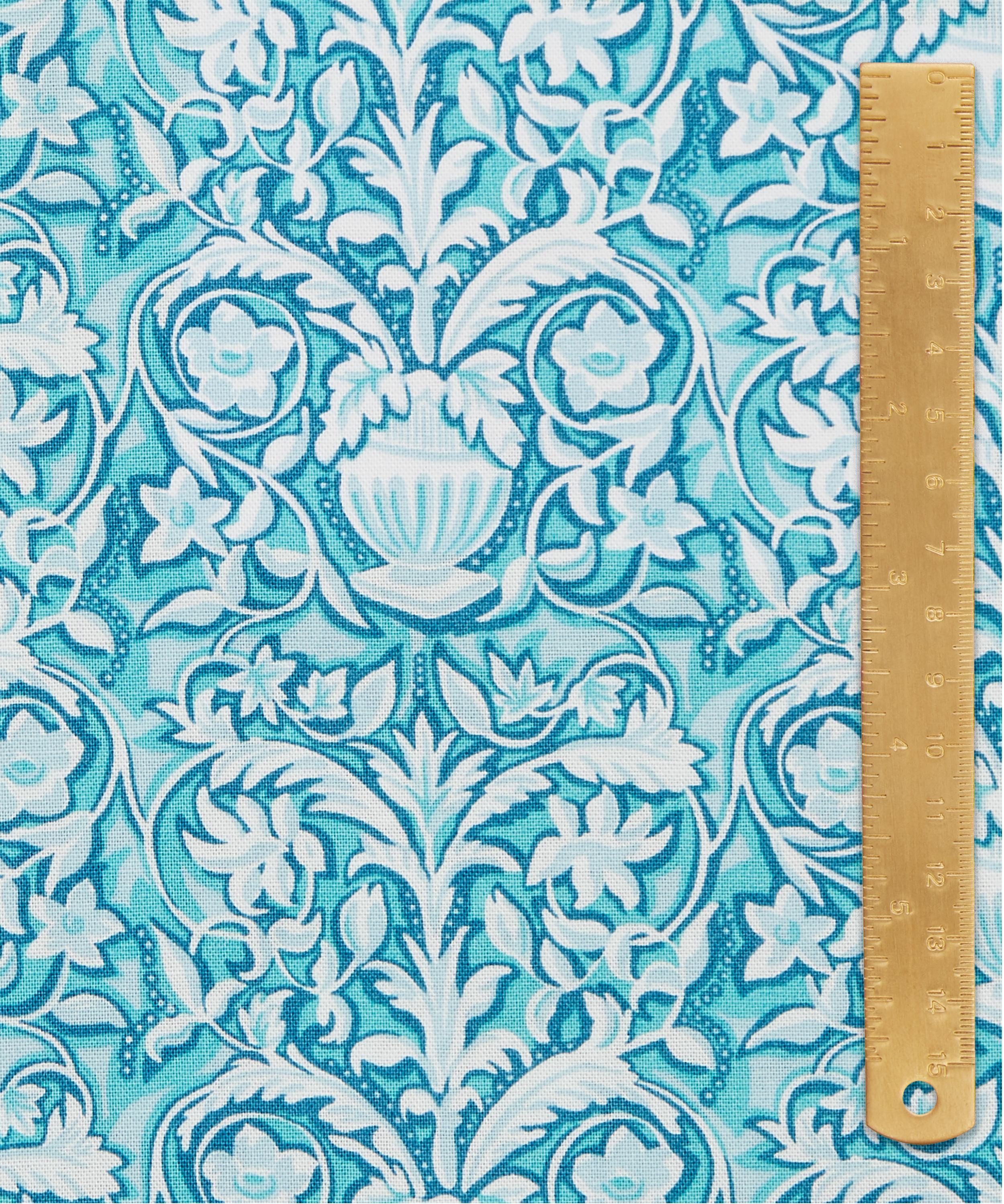 Liberty Fabrics - Lincoln Fields Lasenby Quilting Cotton image number 4