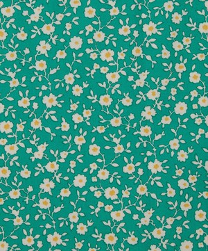 Liberty Fabrics - Daisy Trail Lasenby Quilting Cotton image number 0