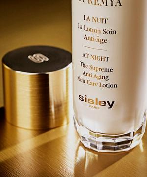 Sisley Paris - Supremÿa At Night The Supreme Anti-Ageing Skin Care Lotion 140ml image number 4
