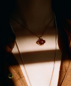 Alighieri - Gold-Plated The Burning Desire Garnet Necklace image number 4
