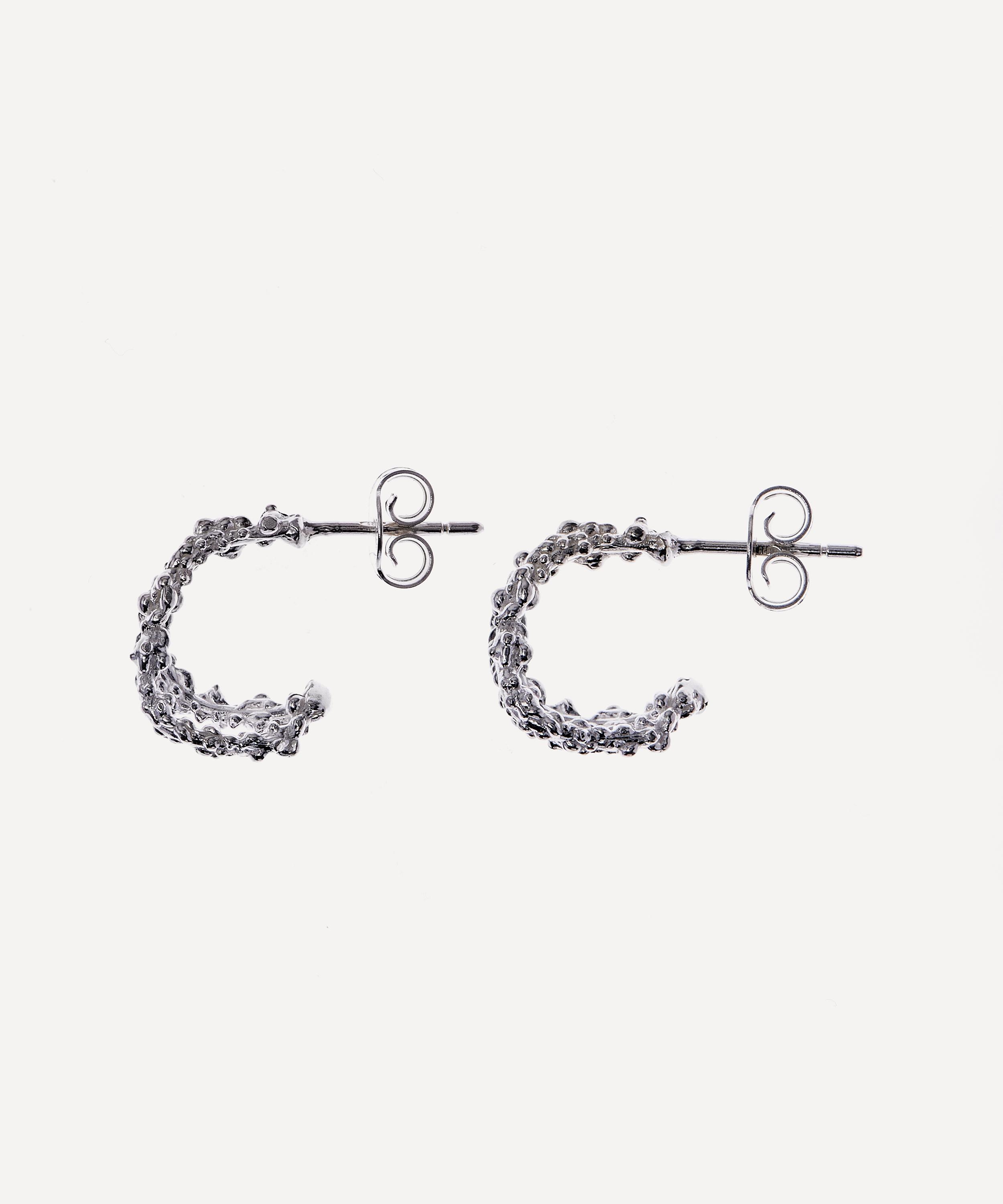 Alighieri - Sterling Silver Miniature Crumbling Rock Hoop Earrings image number 3