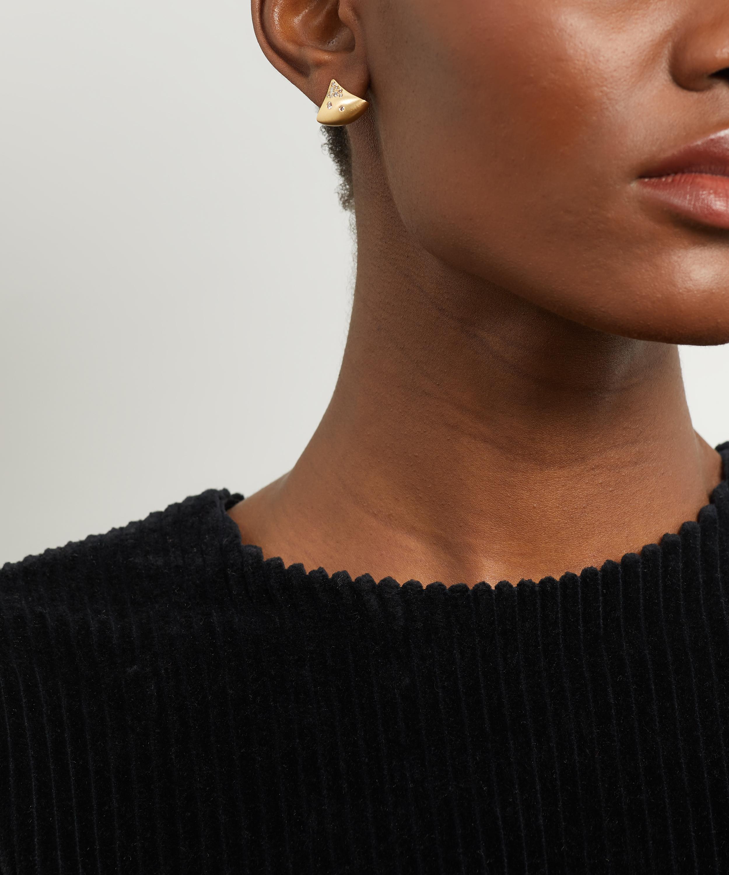 Nada Ghazal - 18ct Gold Fuse Hug Earrings image number 1
